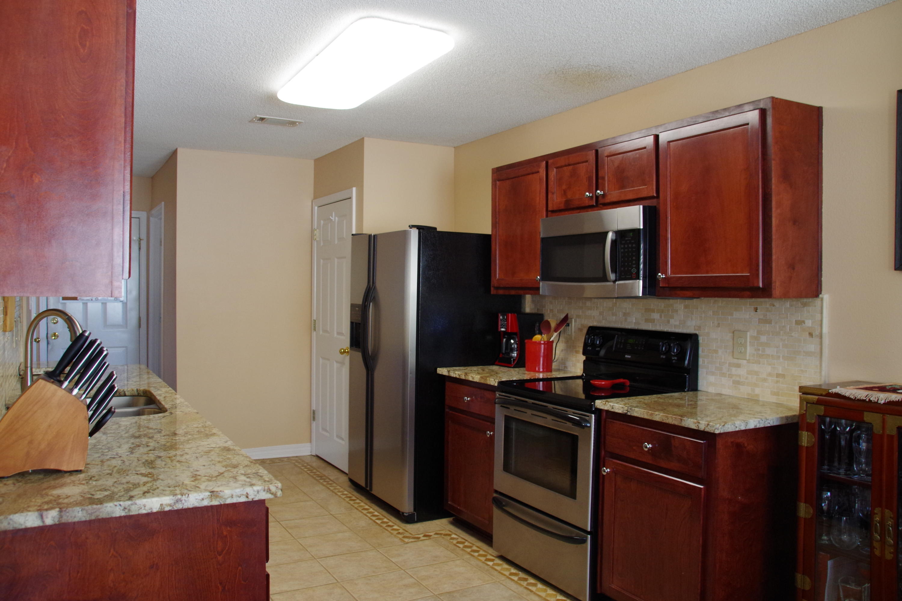 MARSH HARBOR - Residential