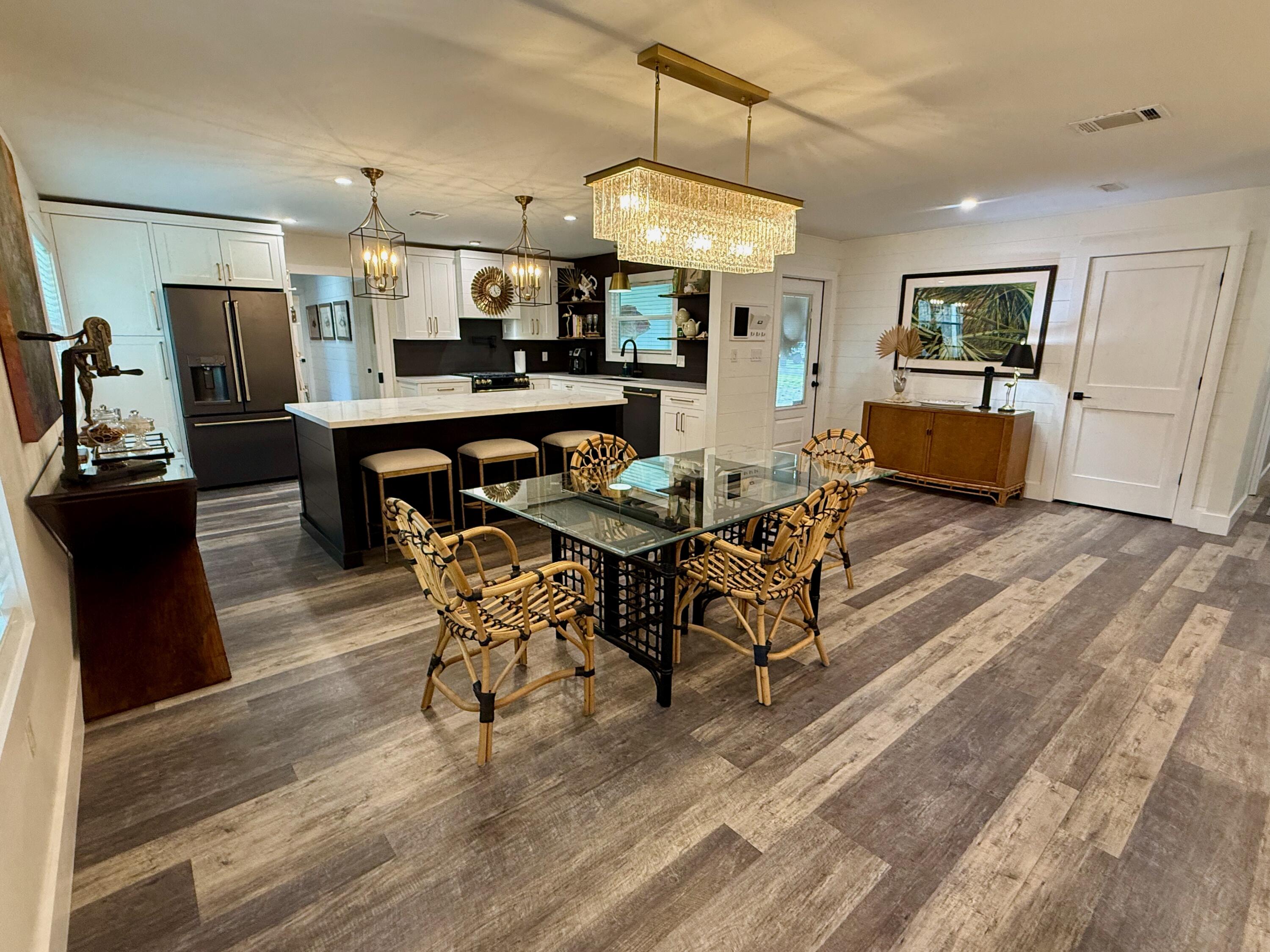 EASTWOOD 7TH ADDN - Residential