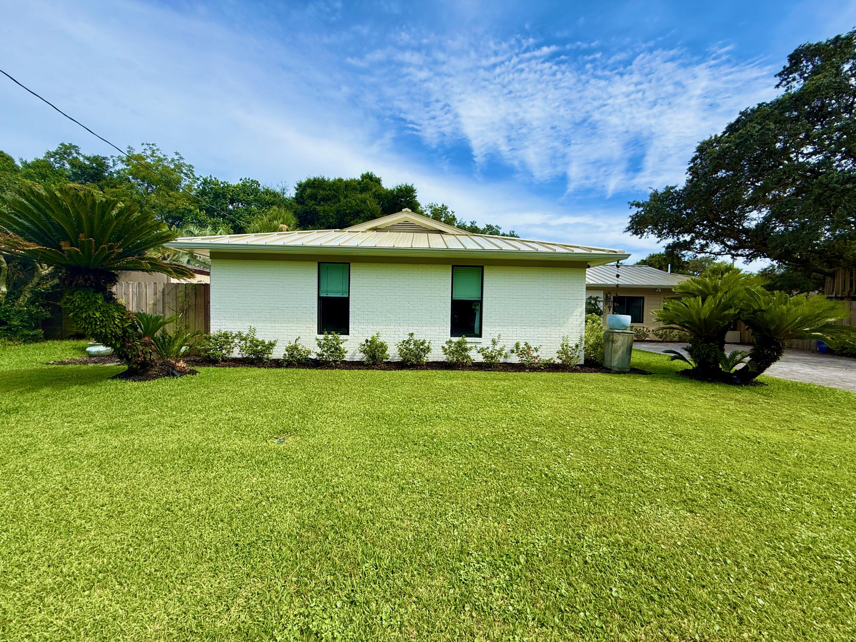 EASTWOOD 7TH ADDN - Residential