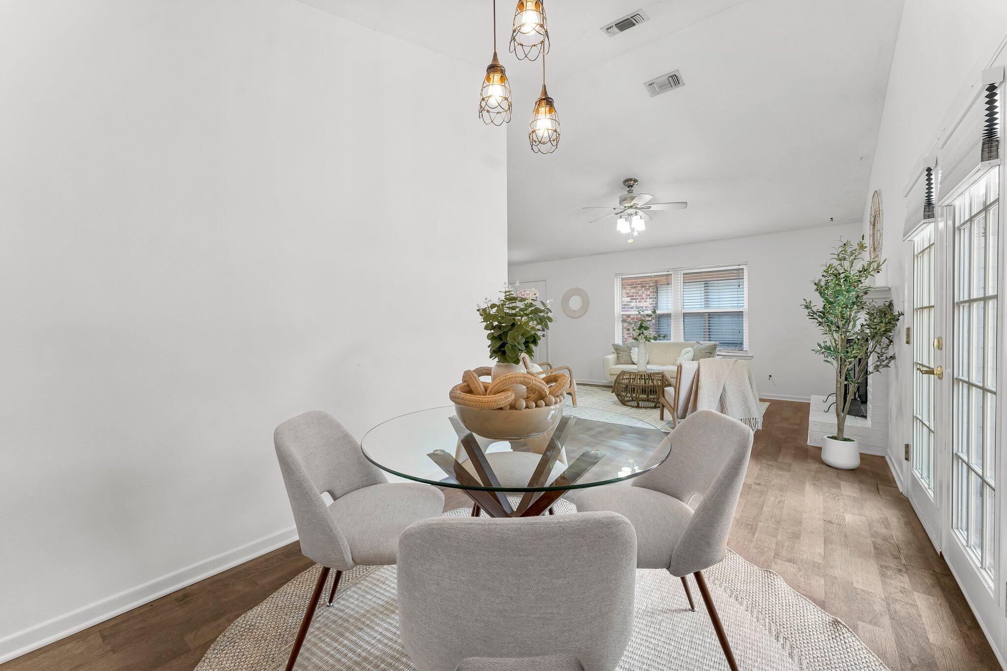 INDIAN OAKS - Residential Lease