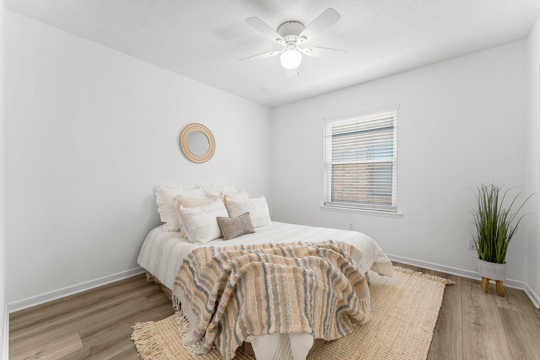 INDIAN OAKS - Residential Lease