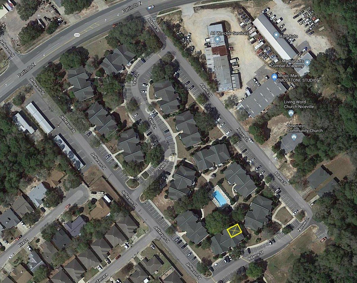 THE OAKS - Residential