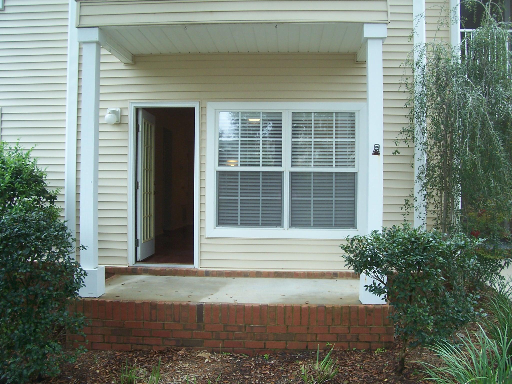 THE OAKS - Residential