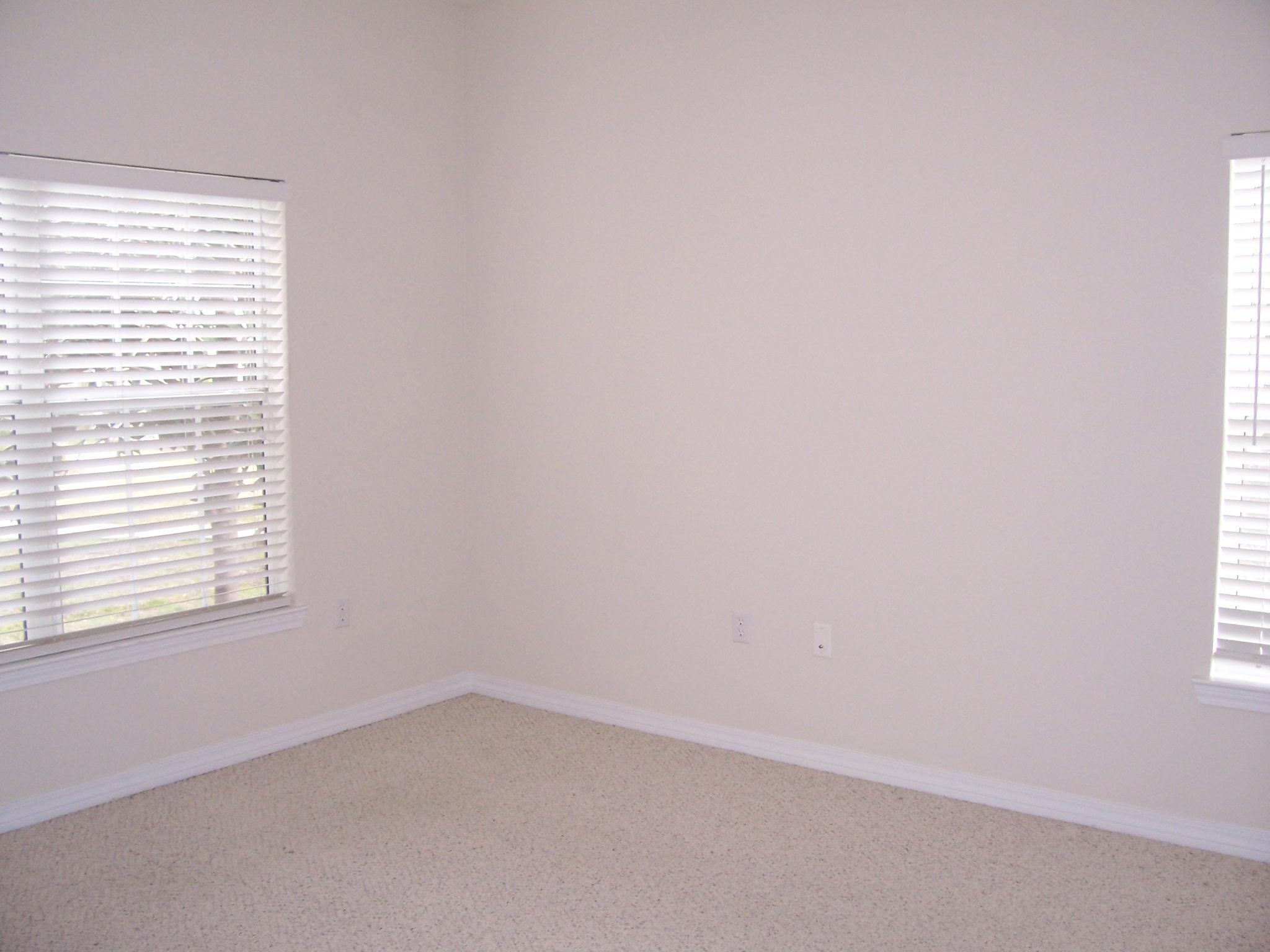 THE OAKS - Residential