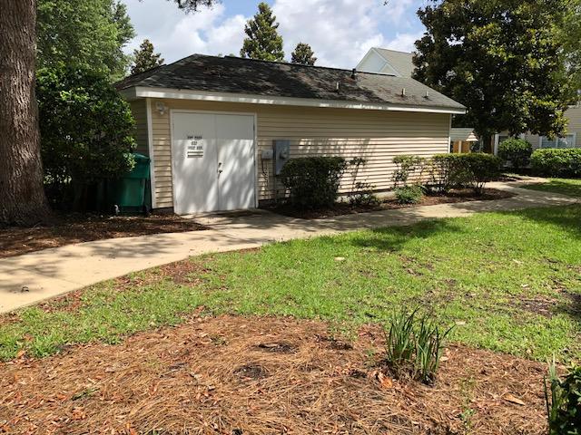 THE OAKS - Residential