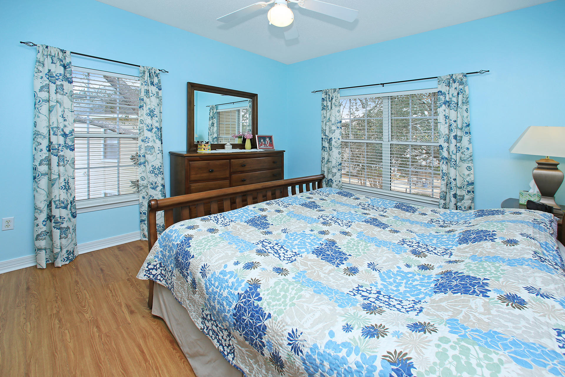 THE OAKS AT NICEVILLE - Residential