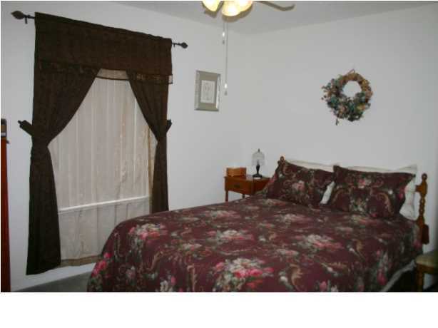 COUNTRYVIEW ESTATES 9TH ADDN - Residential