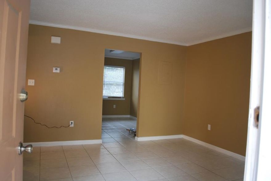 **Affordable Waterfront**Bayou View**2 Bedrooms**1 Bath**Small pets considered**Lawn Maintenance included**1 year lease**Military Clause Available**