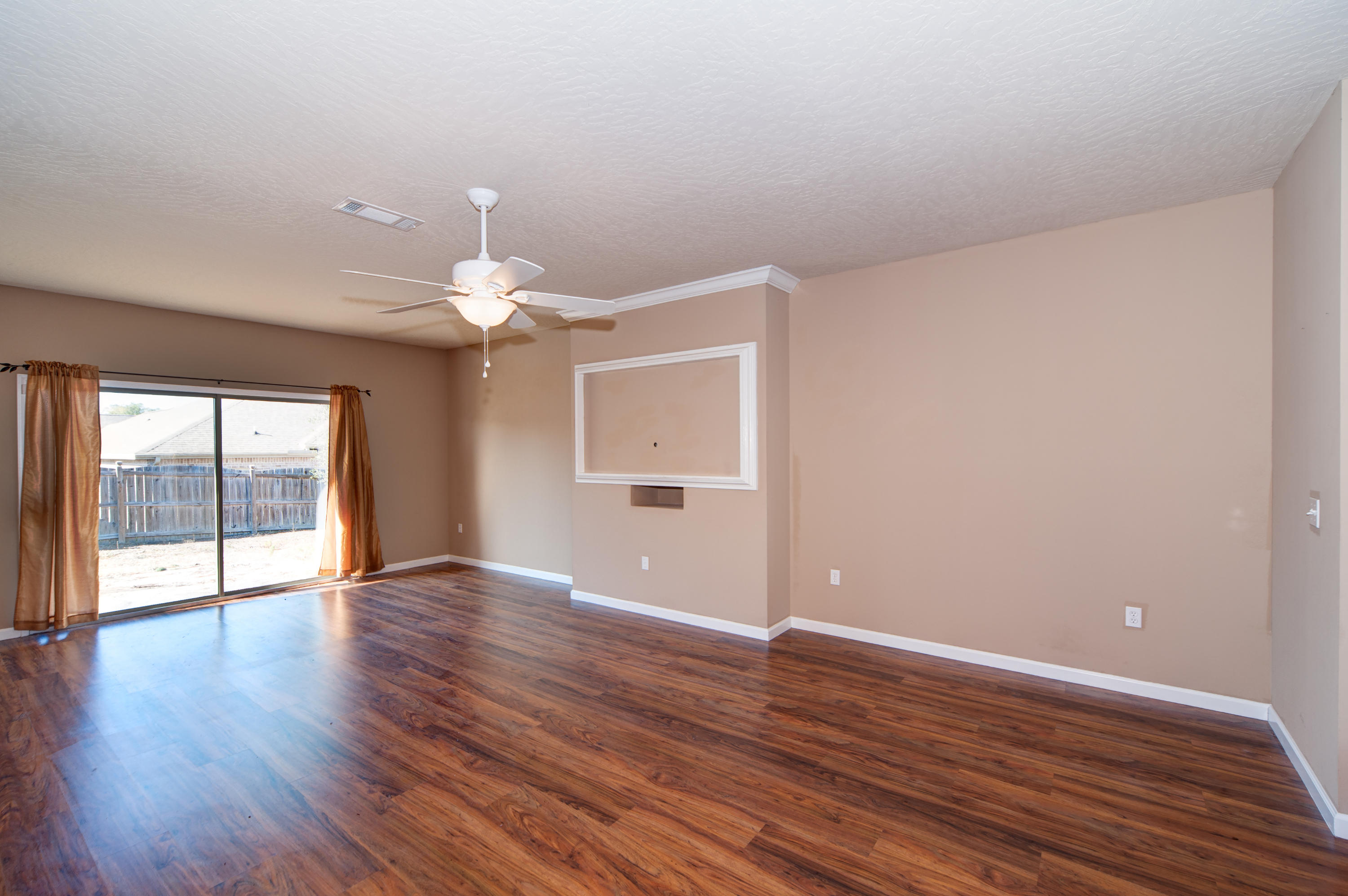 DUGGAN POND ESTATES - Residential