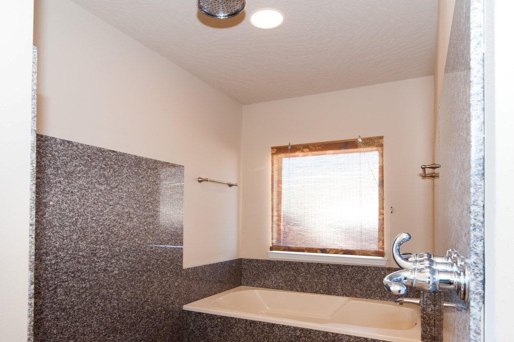 DUGGAN POND ESTATES - Residential