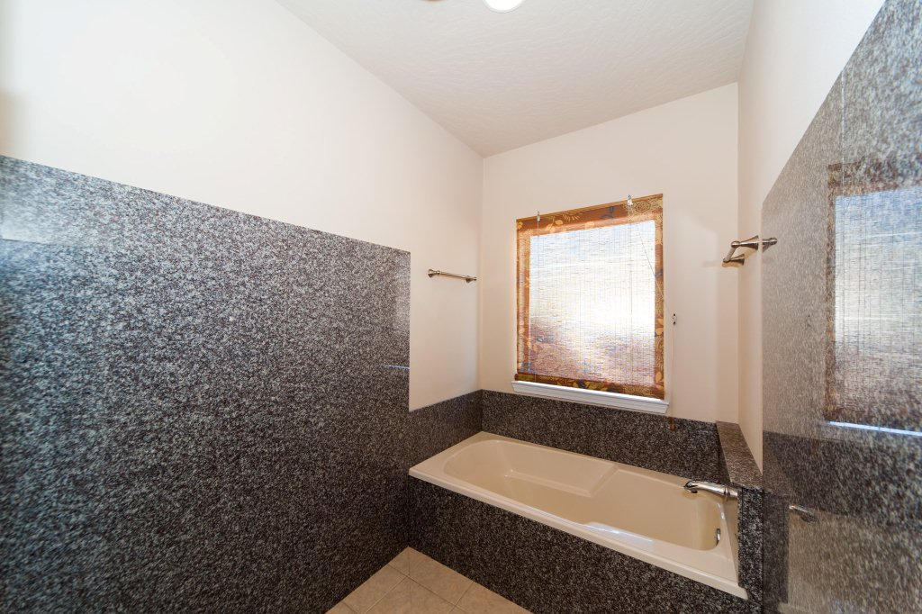 DUGGAN POND ESTATES - Residential