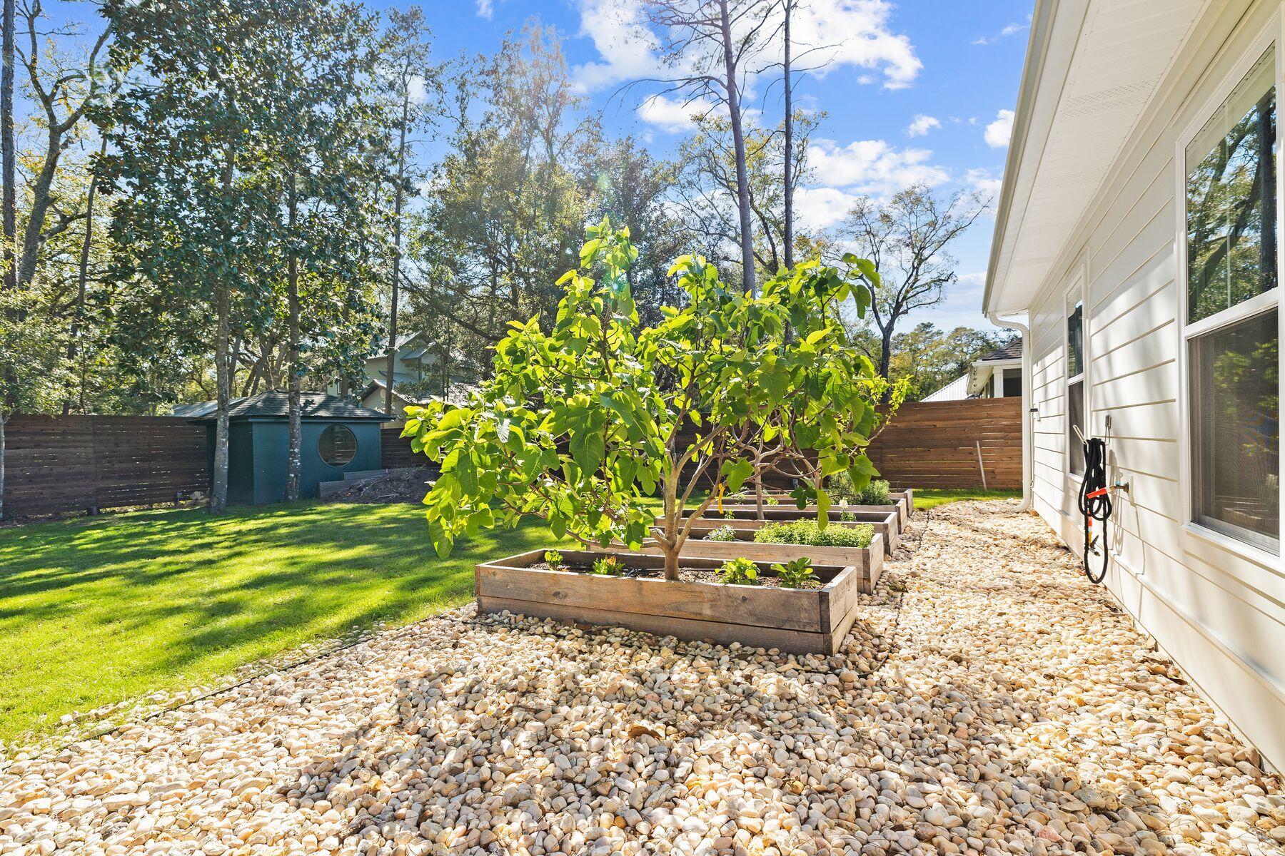 DAUGHETTES AMENDED - Residential