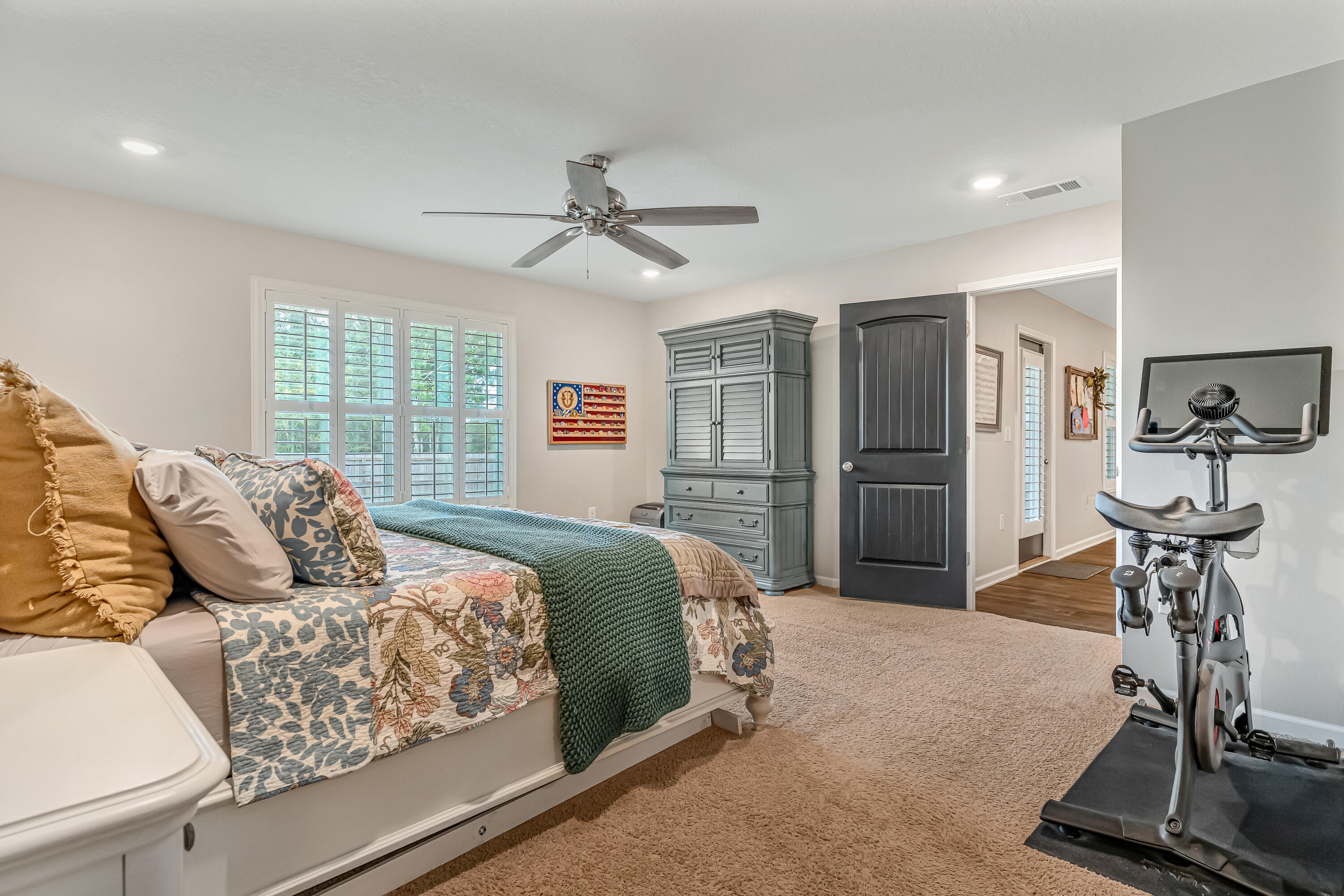 Redstone Commons Community - Residential