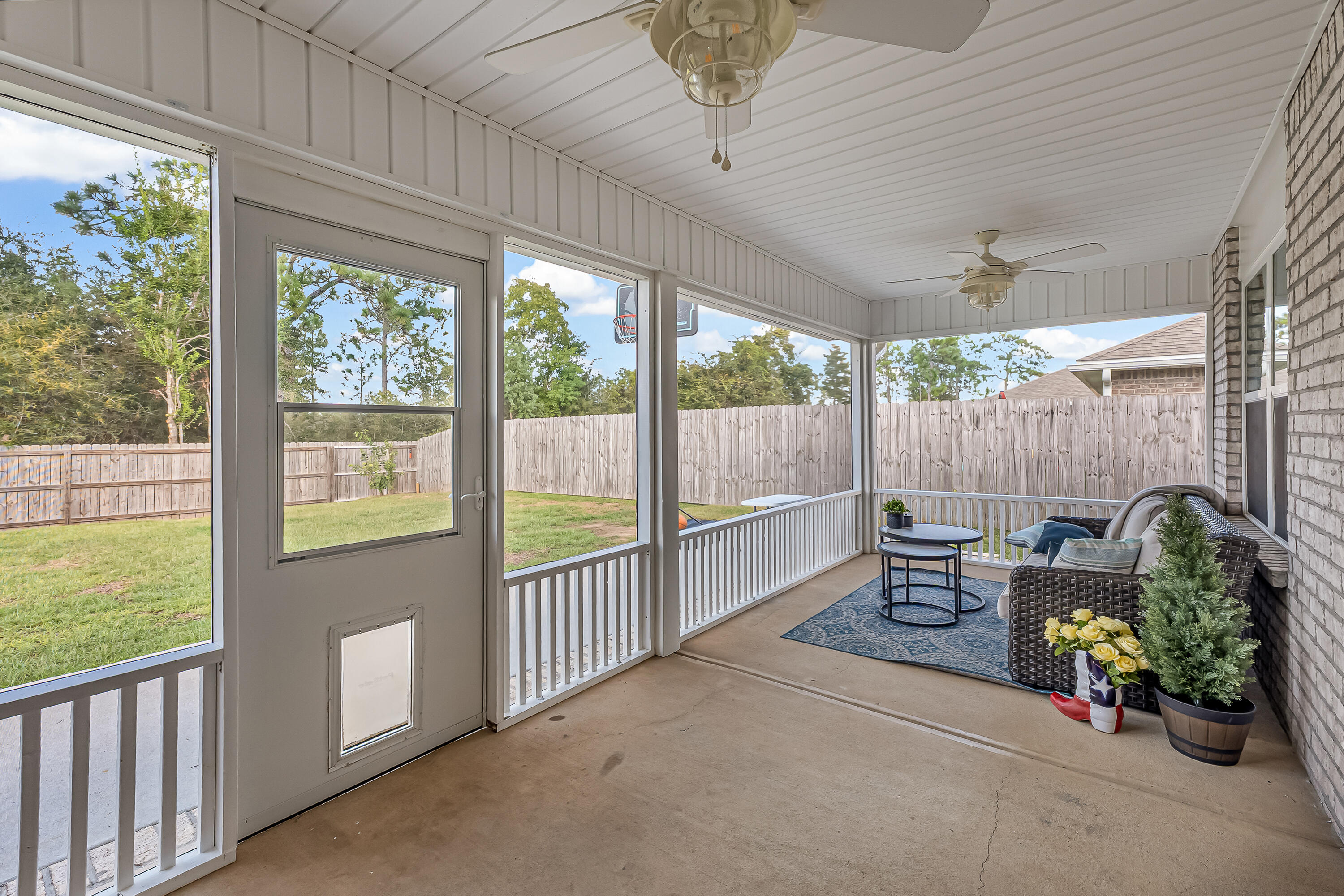 Redstone Commons Community - Residential