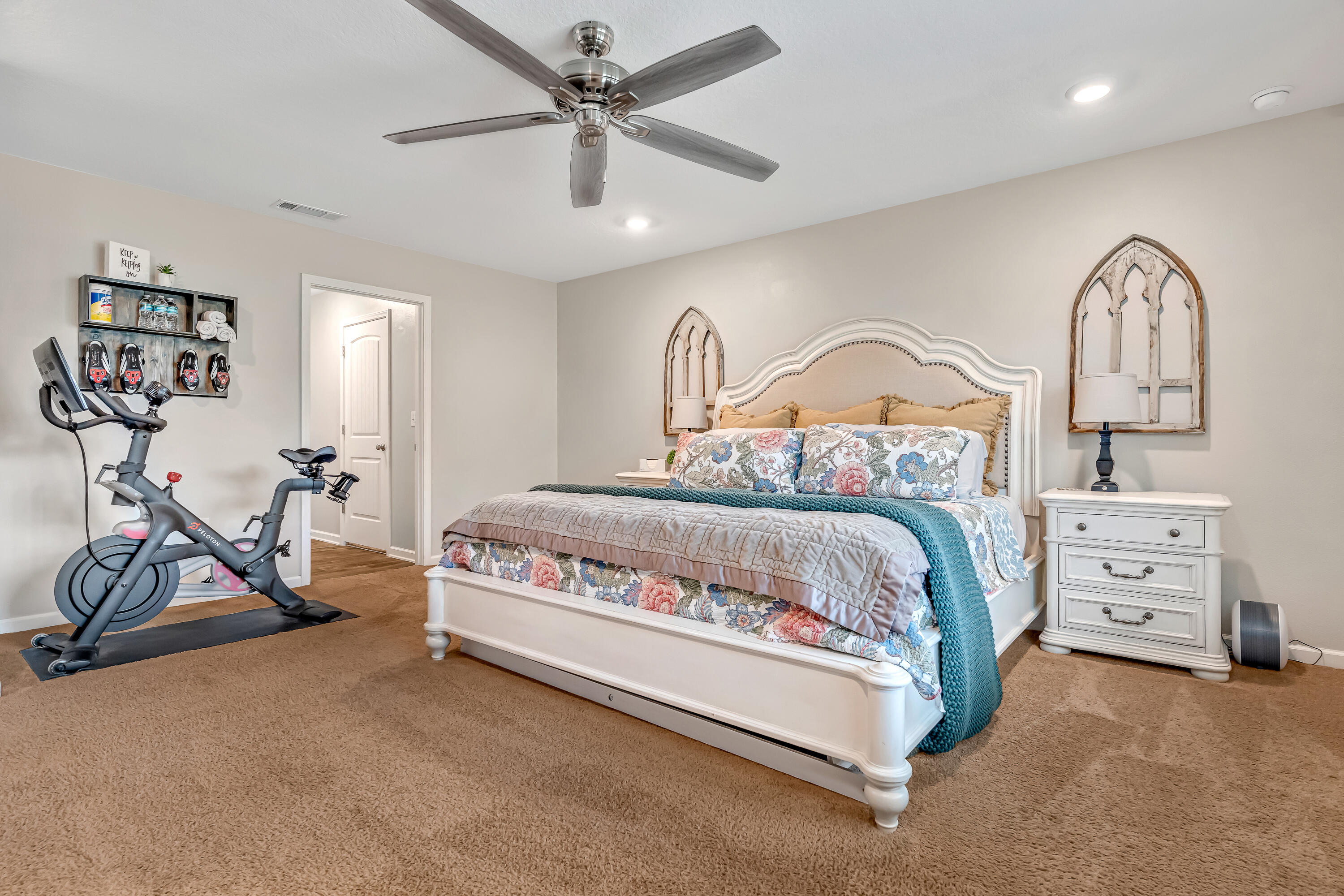 Redstone Commons Community - Residential