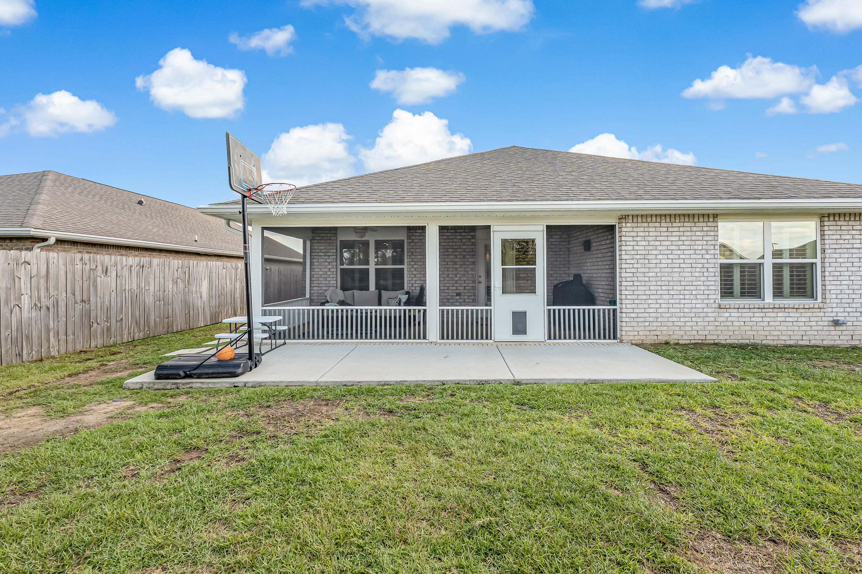 Redstone Commons Community - Residential