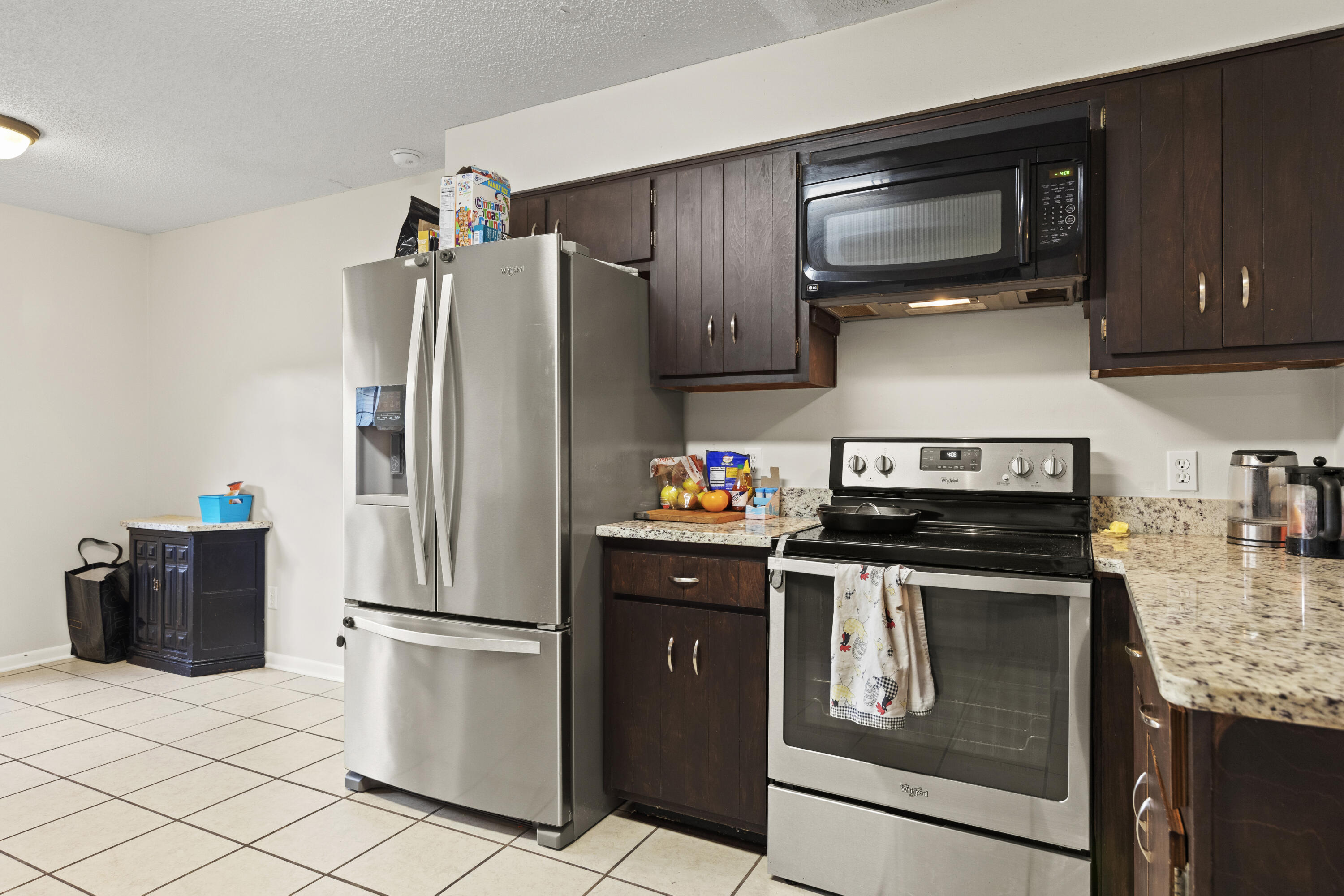 PINEWOOD ESTATES 2 - Residential