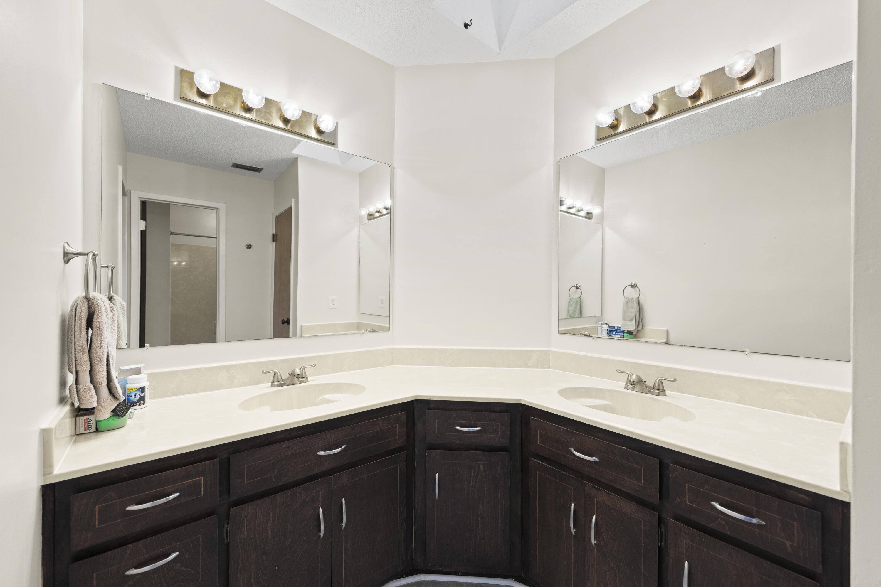 PINEWOOD ESTATES 2 - Residential