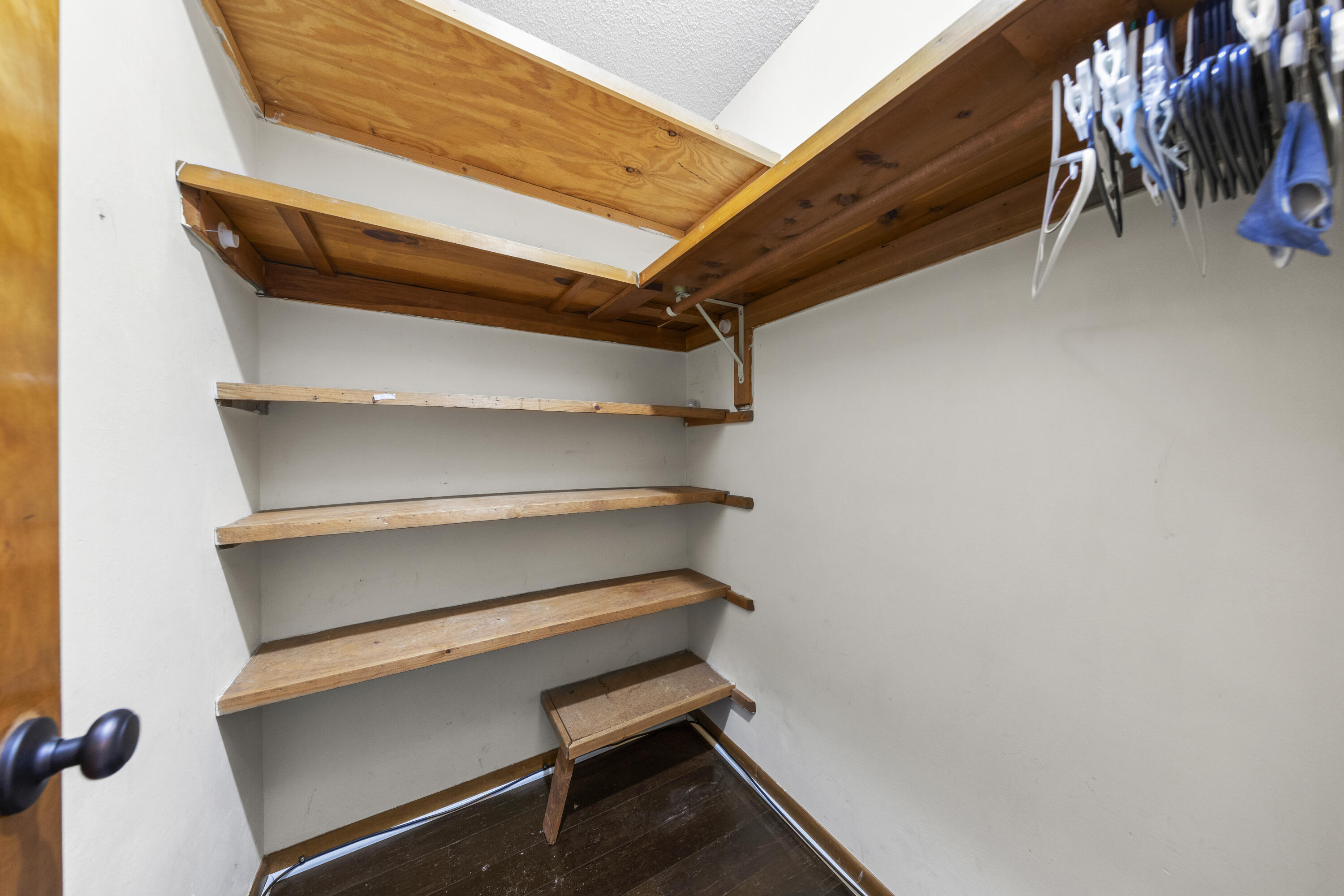 PINEWOOD ESTATES 2 - Residential