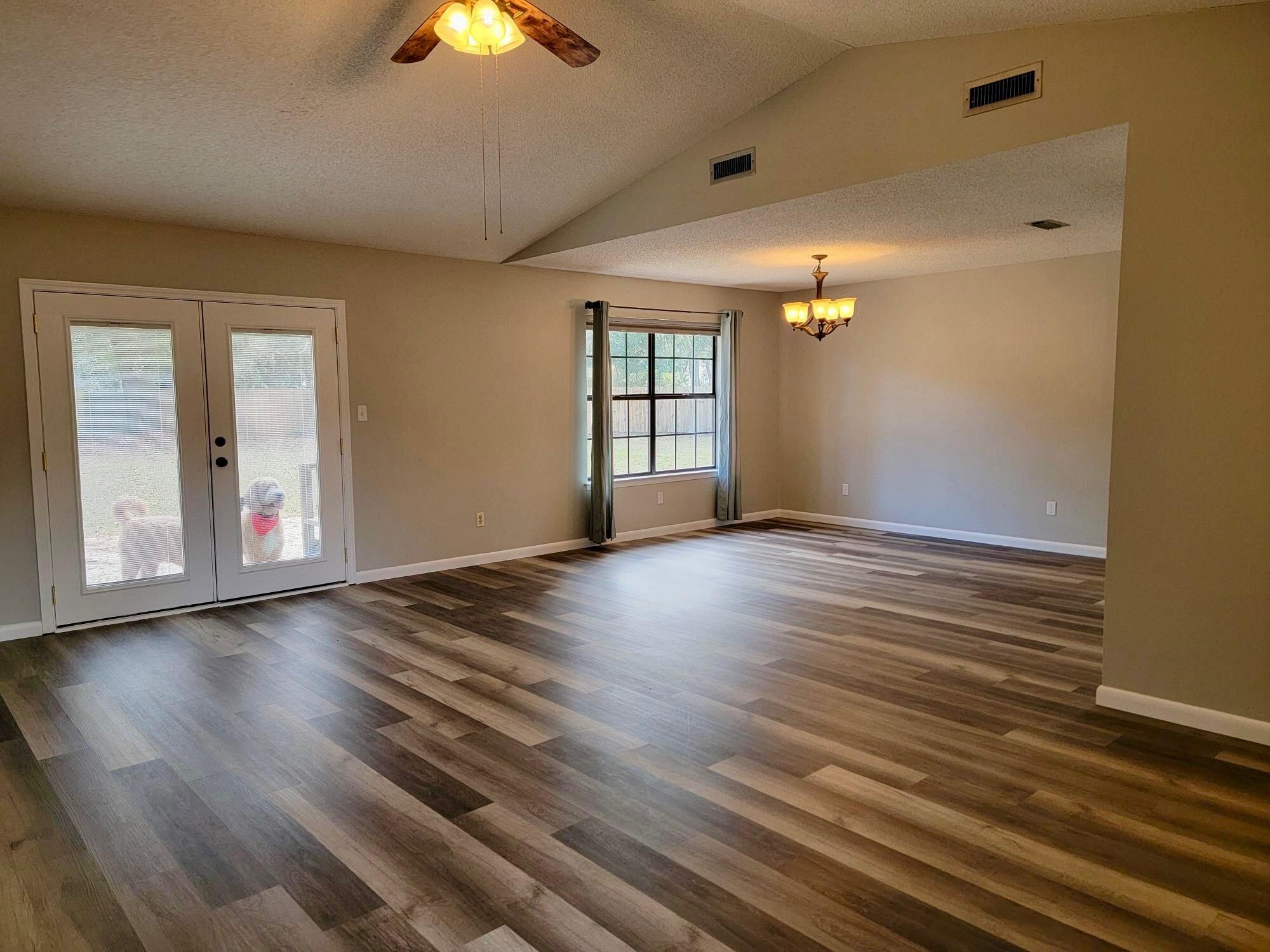 PINEWOOD ESTATES 2 - Residential