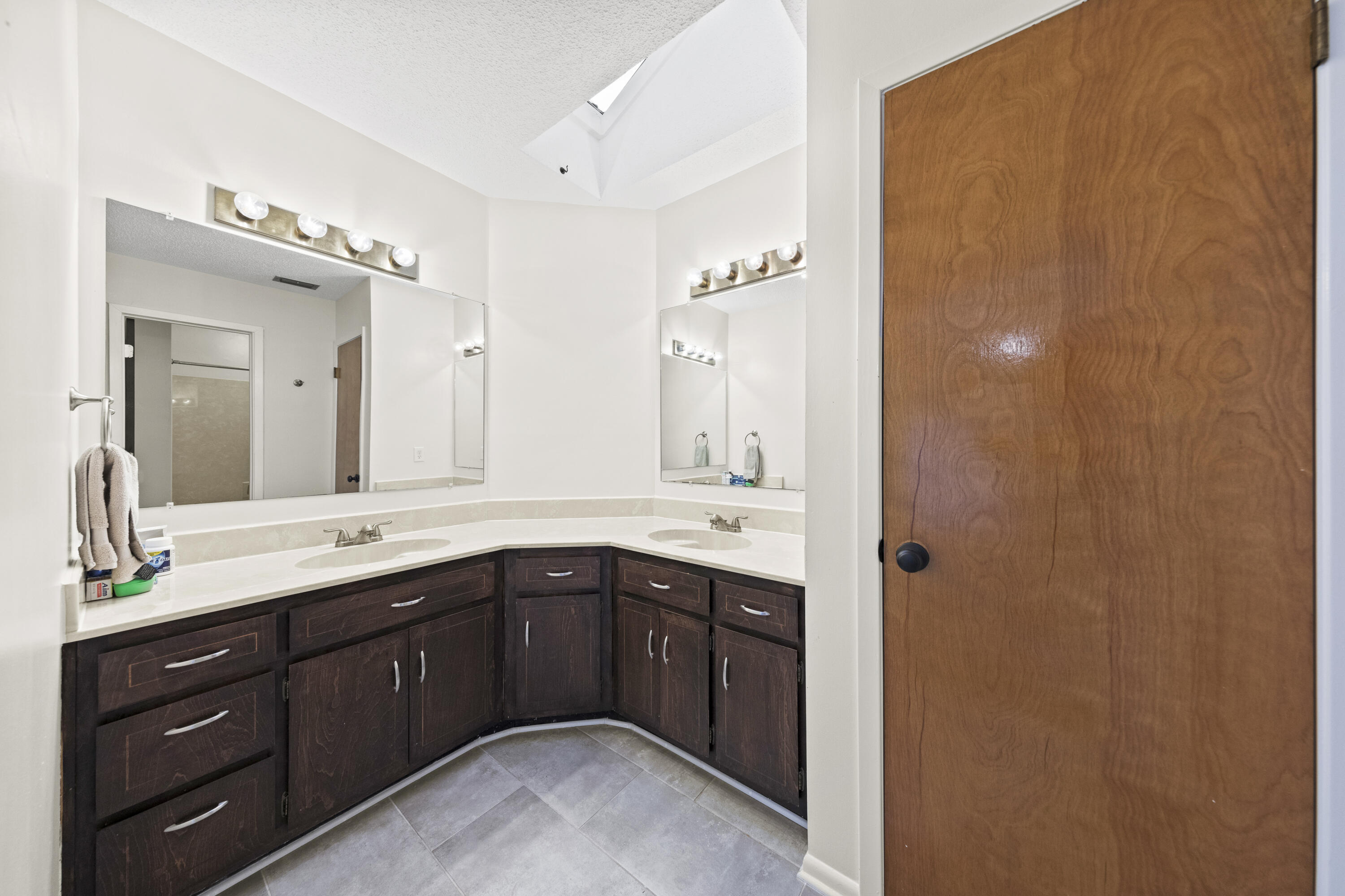 PINEWOOD ESTATES 2 - Residential