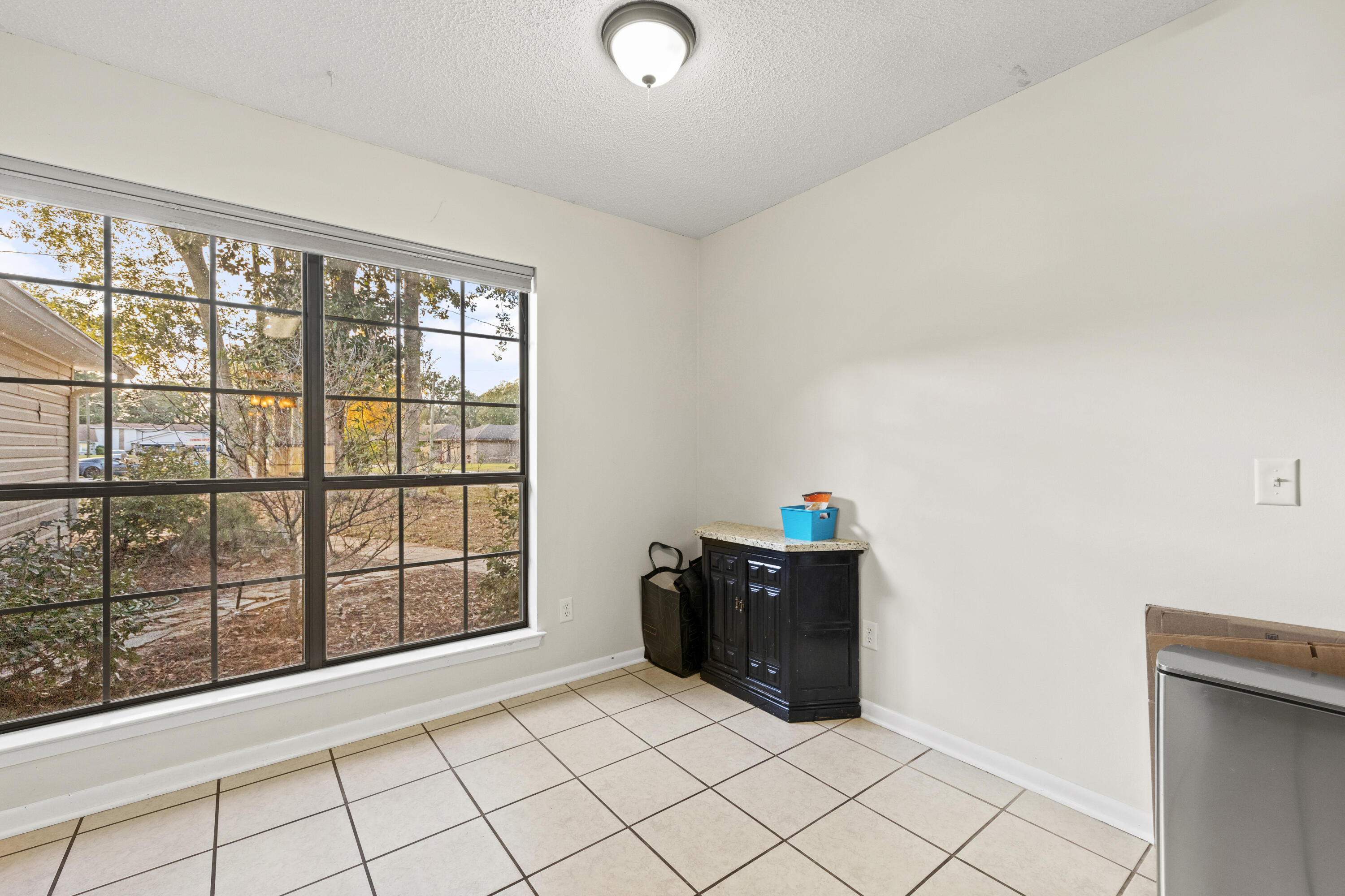 PINEWOOD ESTATES 2 - Residential