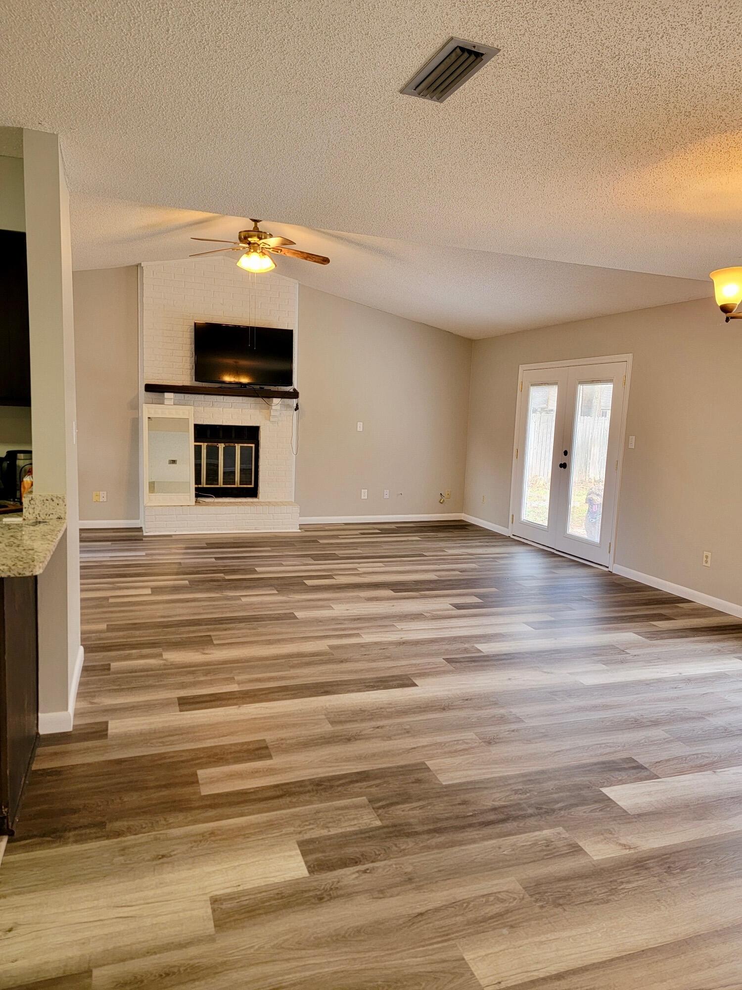 PINEWOOD ESTATES 2 - Residential