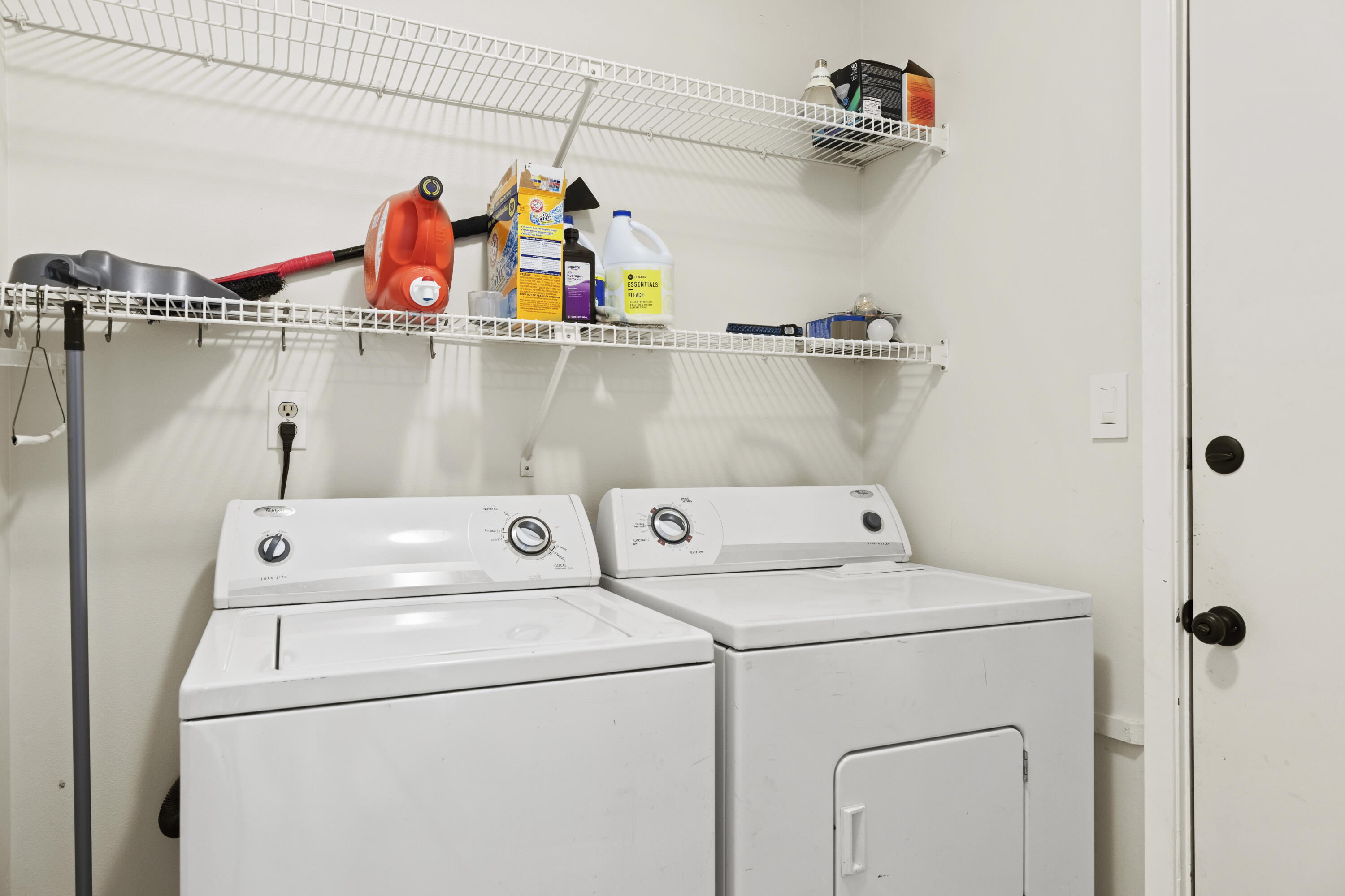 PINEWOOD ESTATES 2 - Residential