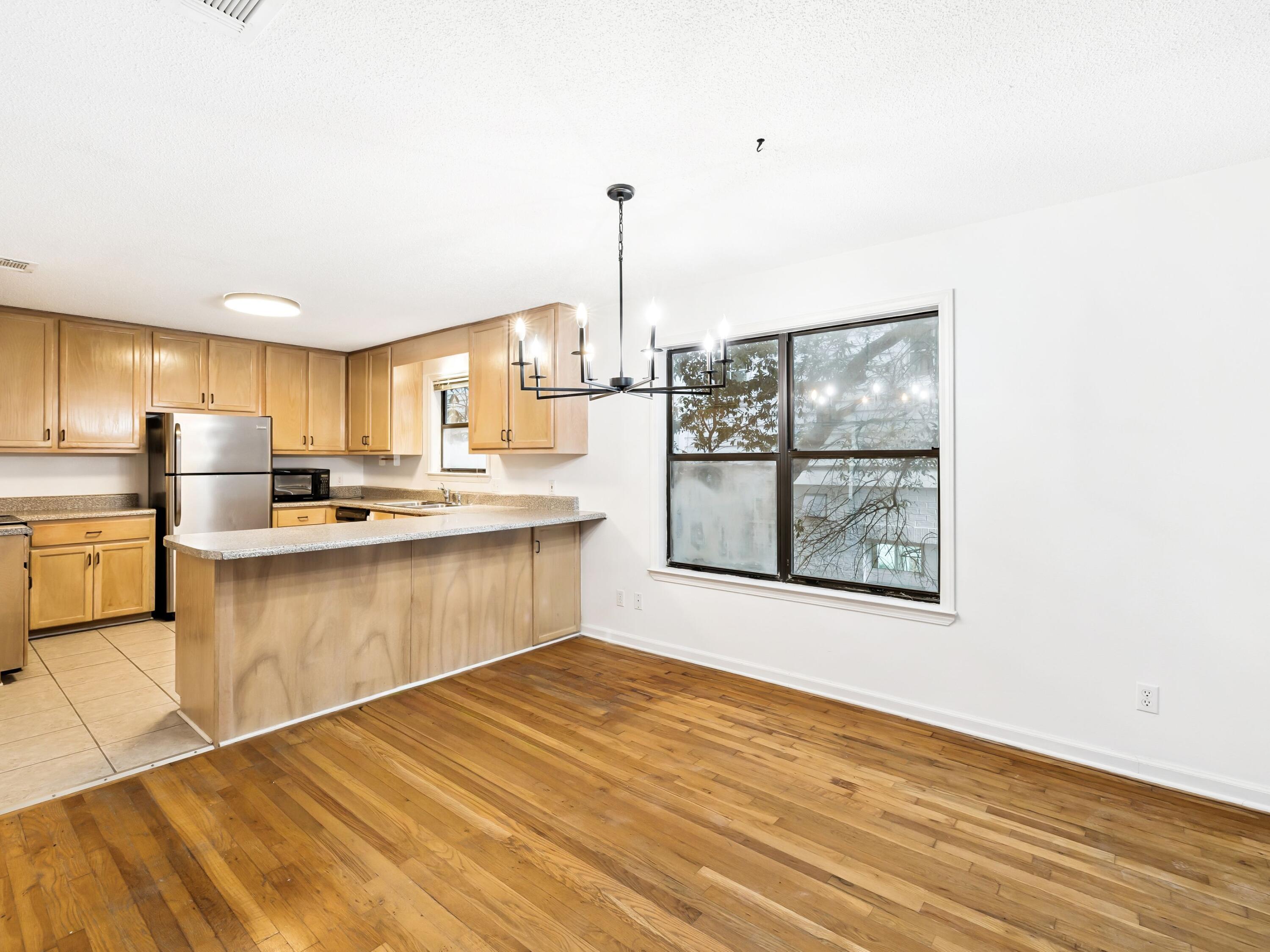 SEAGROVE 1ST ADDN - Residential