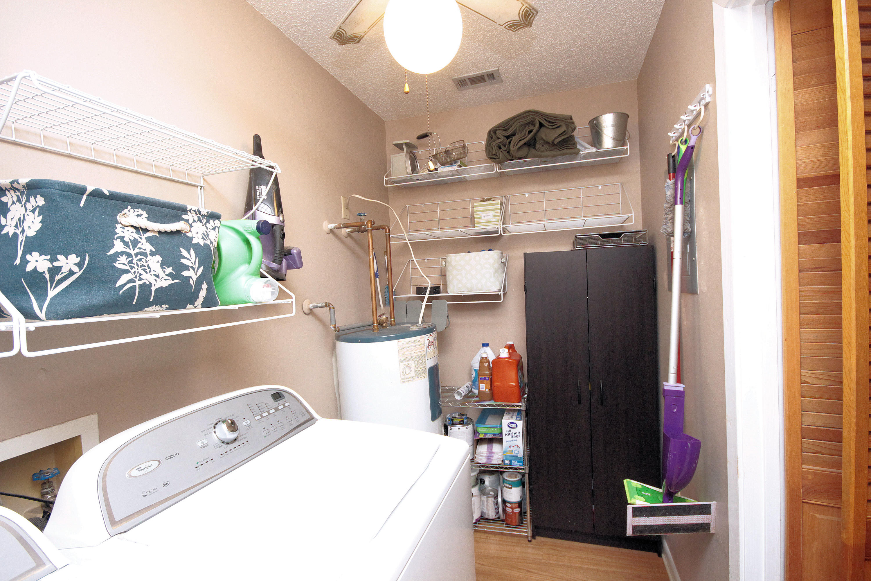 HELMS & ALLEN - Residential