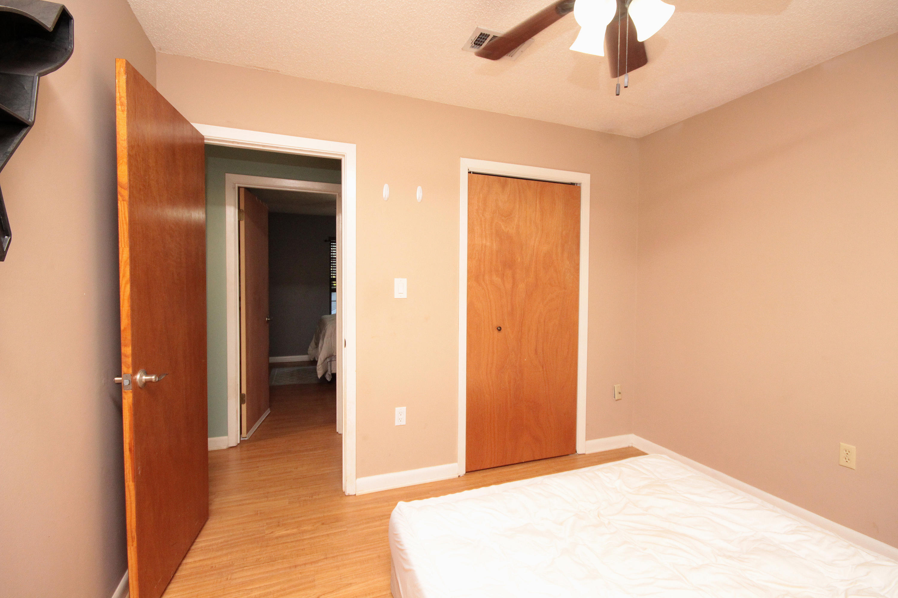 HELMS & ALLEN - Residential