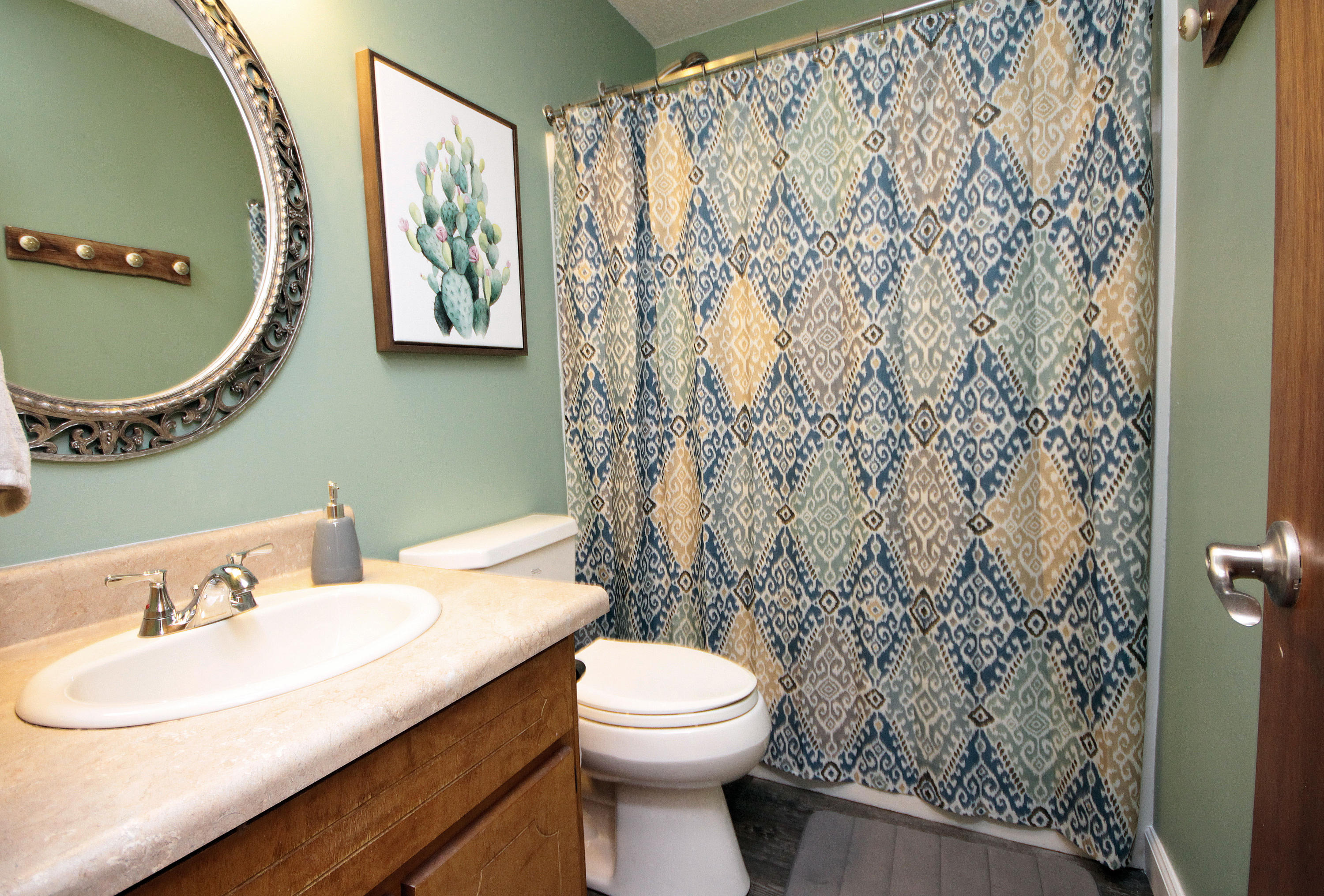 HELMS & ALLEN - Residential