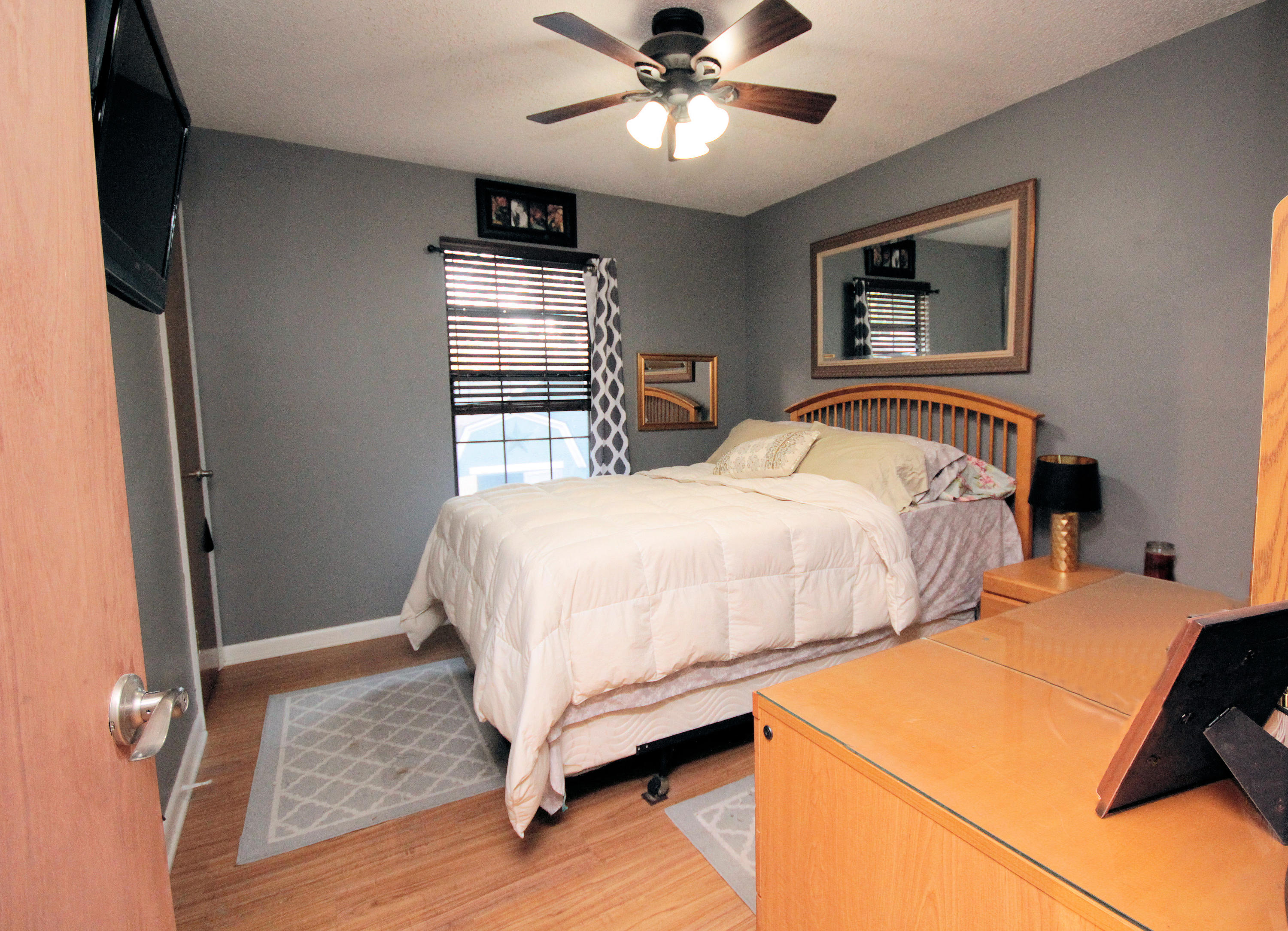 HELMS & ALLEN - Residential