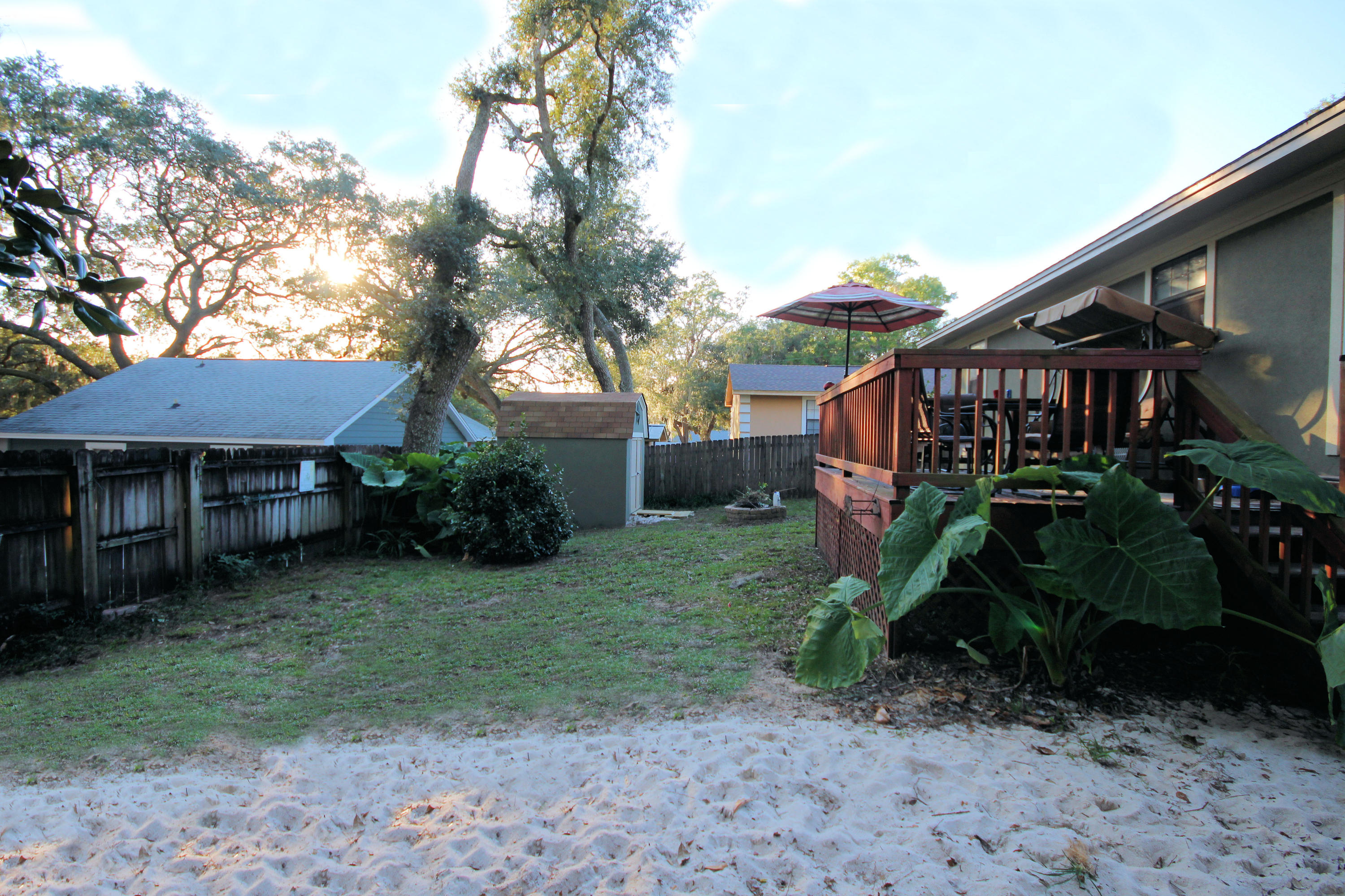 HELMS & ALLEN - Residential