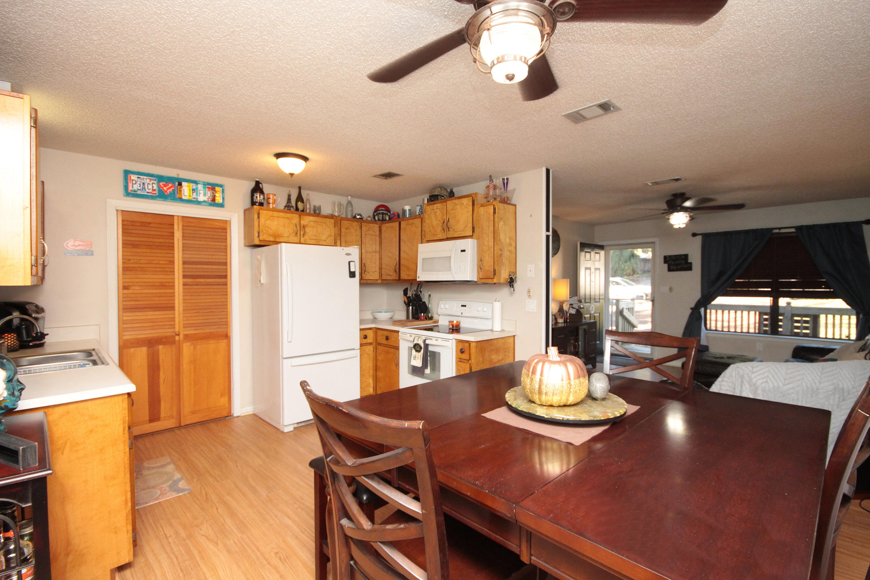 HELMS & ALLEN - Residential