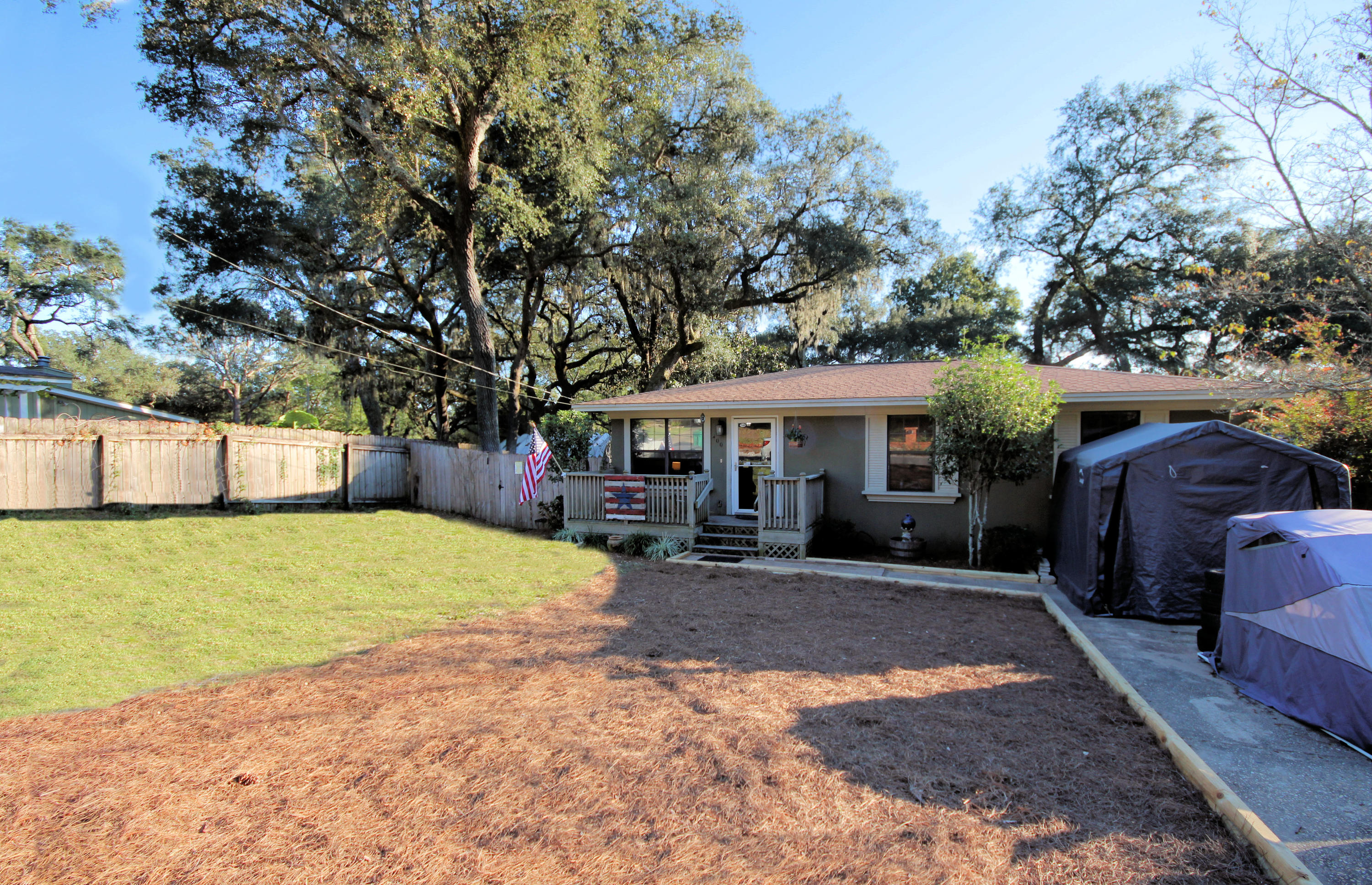 HELMS & ALLEN - Residential