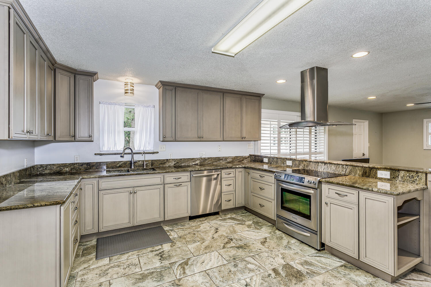 CASABLANCA - Residential