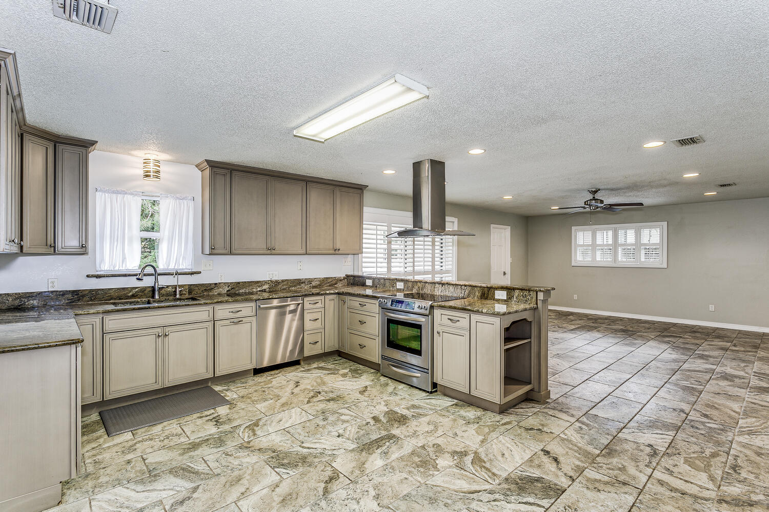 CASABLANCA - Residential