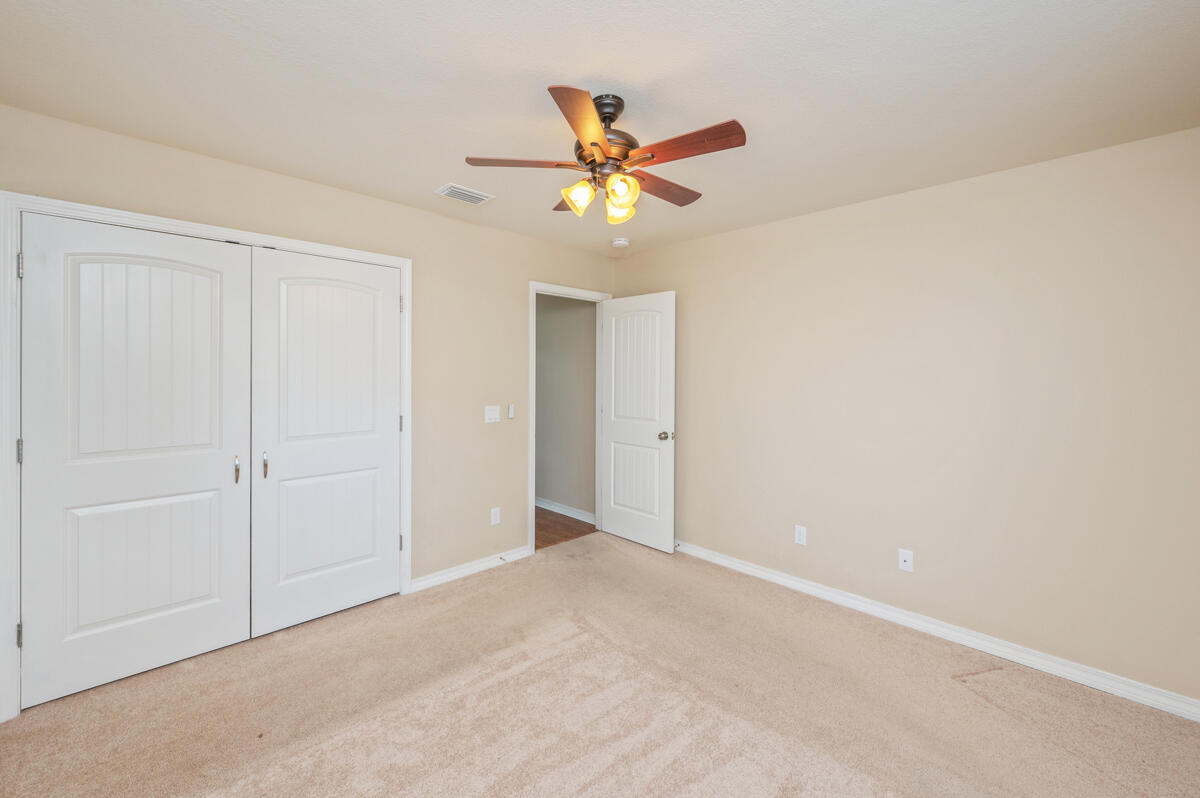 HUNTERS RIDGE - Residential