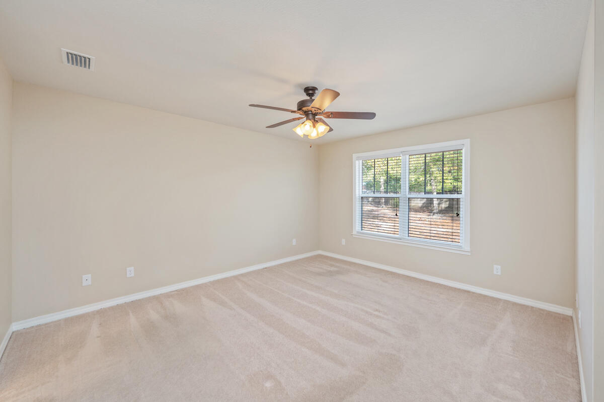 HUNTERS RIDGE - Residential