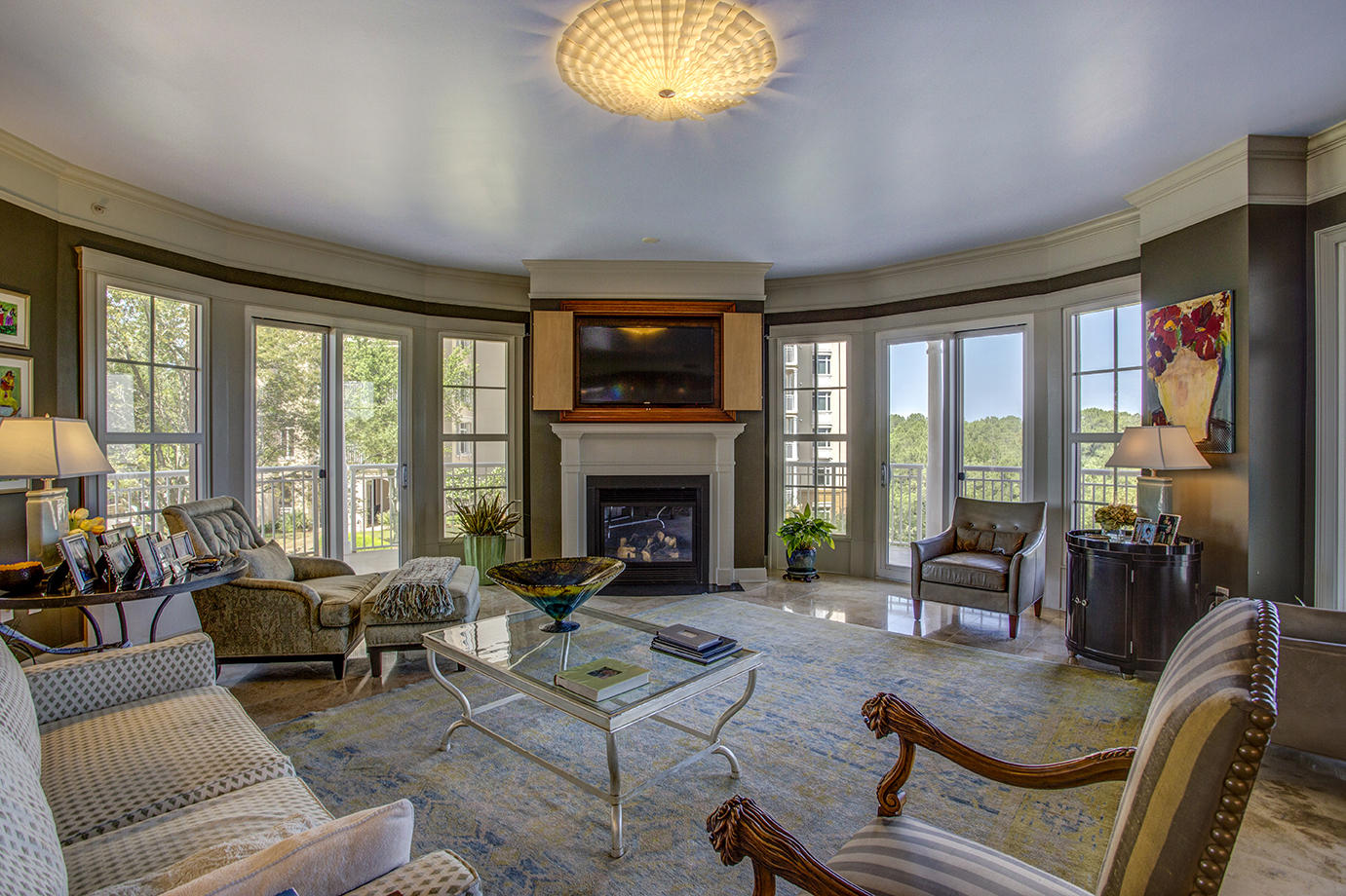 ONE WATER PLACE - Residential