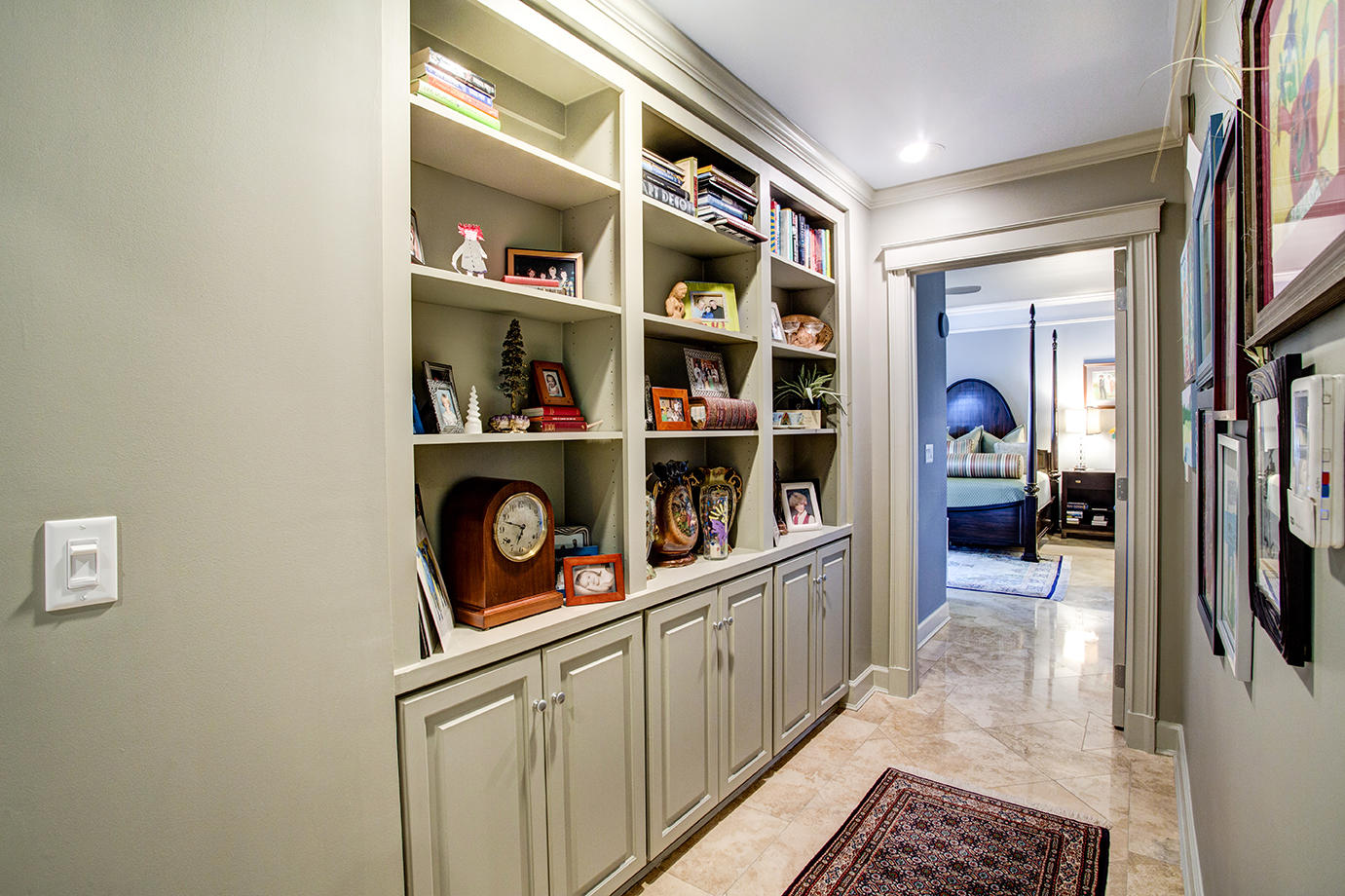 ONE WATER PLACE - Residential