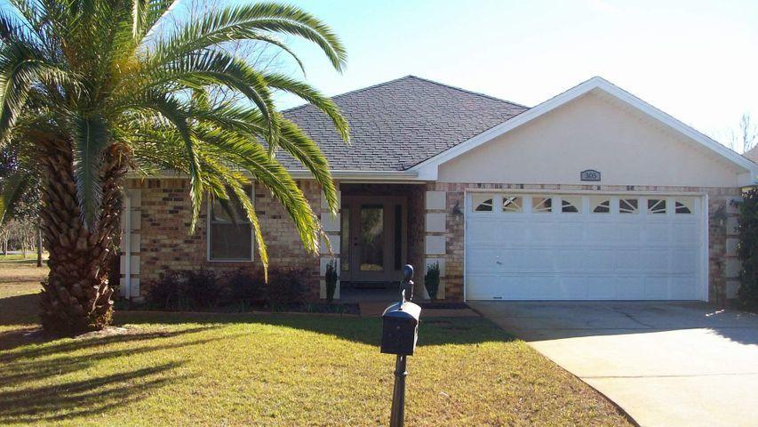 Spacious lakefront house located in the gated community of Emerald Lakes. House has Pella windows, upgraded light fixtures, fans, oiled-bronze hardware and, travertine flooring. Great room area has natural light and features pendant lighting over breakfast bar. Kitchen has stainless steel appliances. Split floor plan with master suite separate from other bedrooms. Master bath has separate shower and garden tub. New roof installed 12/16/2020. HVAC replaced in 2013. House also has hurricane shutters for window openings. Neighborhood is gated and conveniently located. Community offers a pool, tennis court. and playground area.