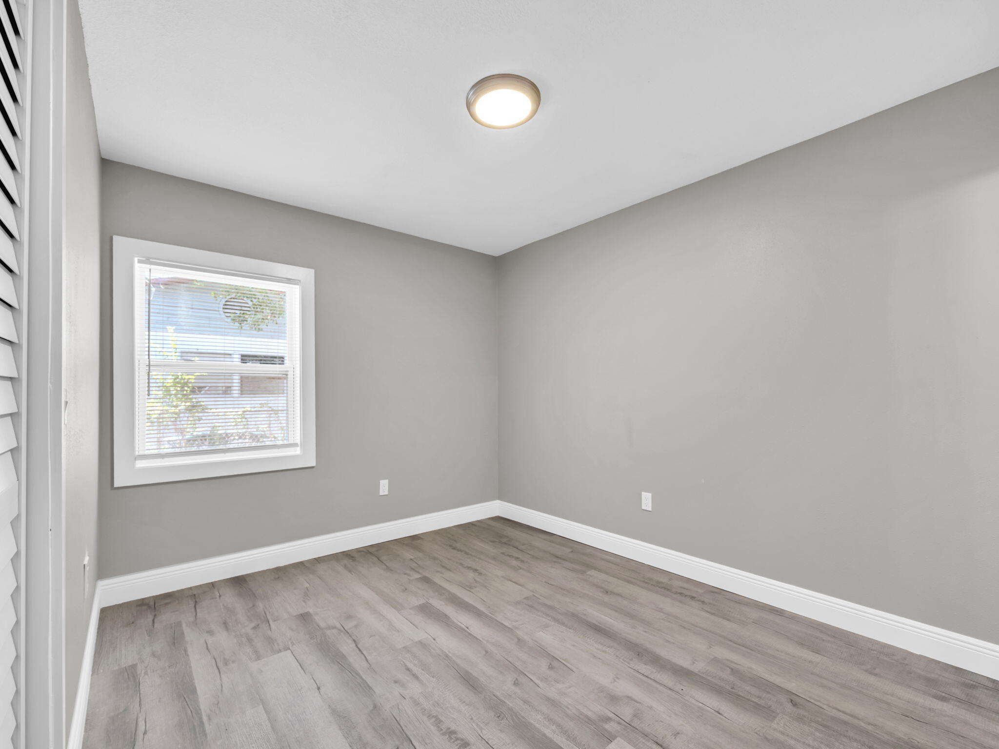 OAKLAND HEIGHTS - Residential