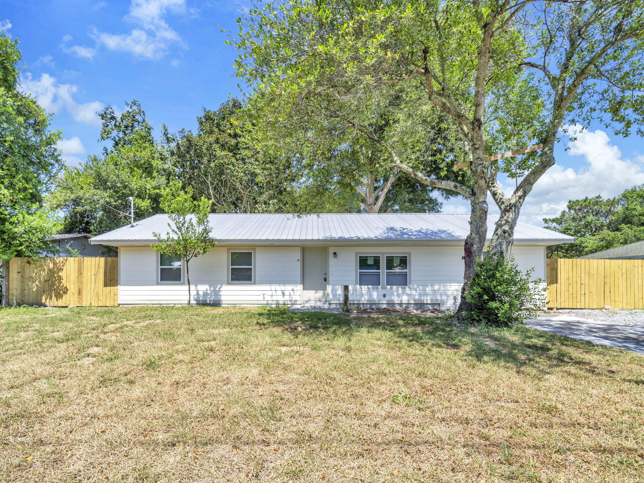 OAKLAND HEIGHTS - Residential