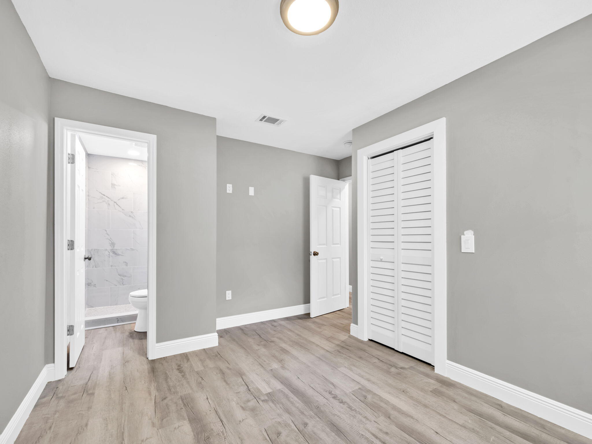 OAKLAND HEIGHTS - Residential