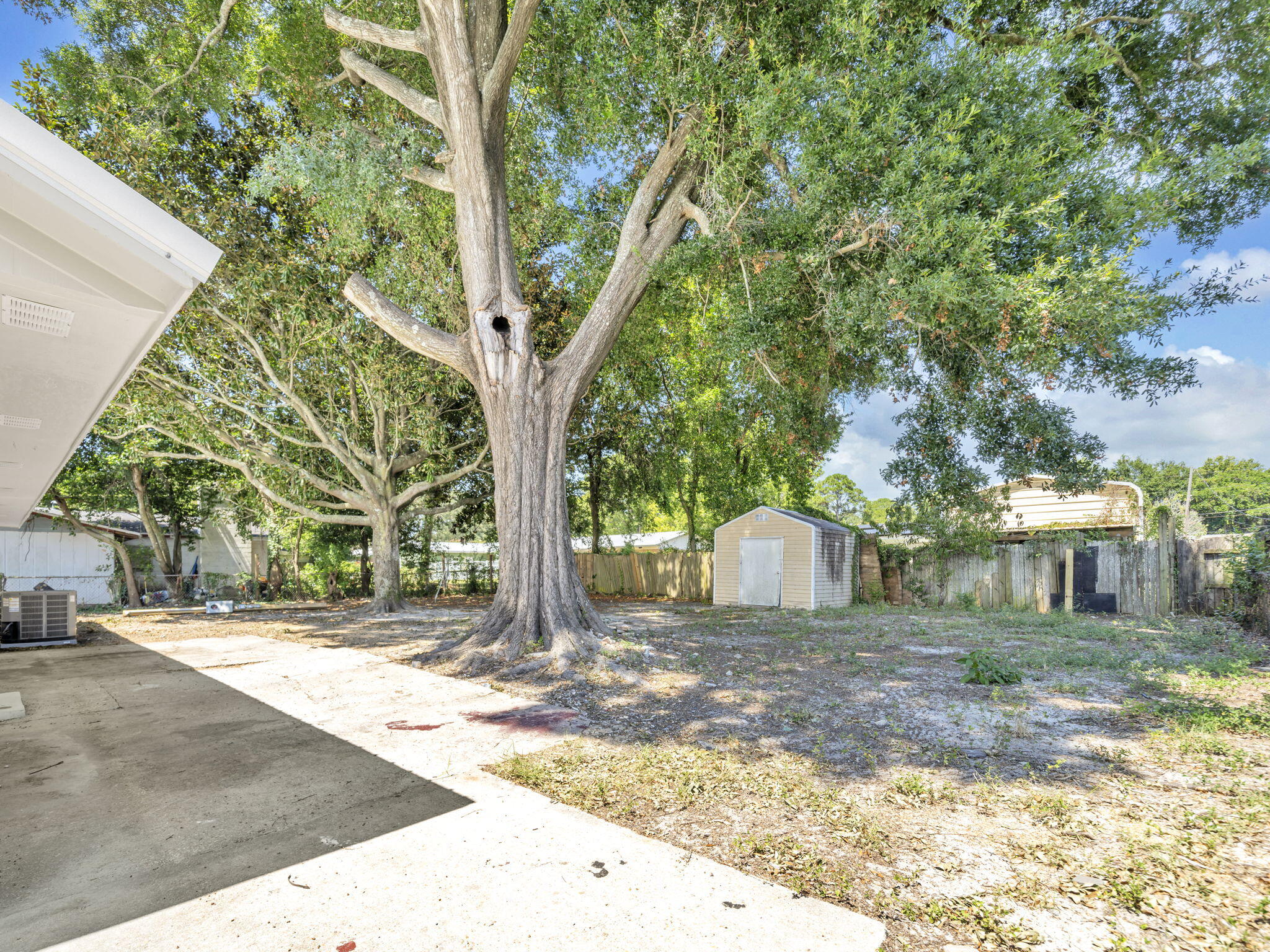 OAKLAND HEIGHTS - Residential