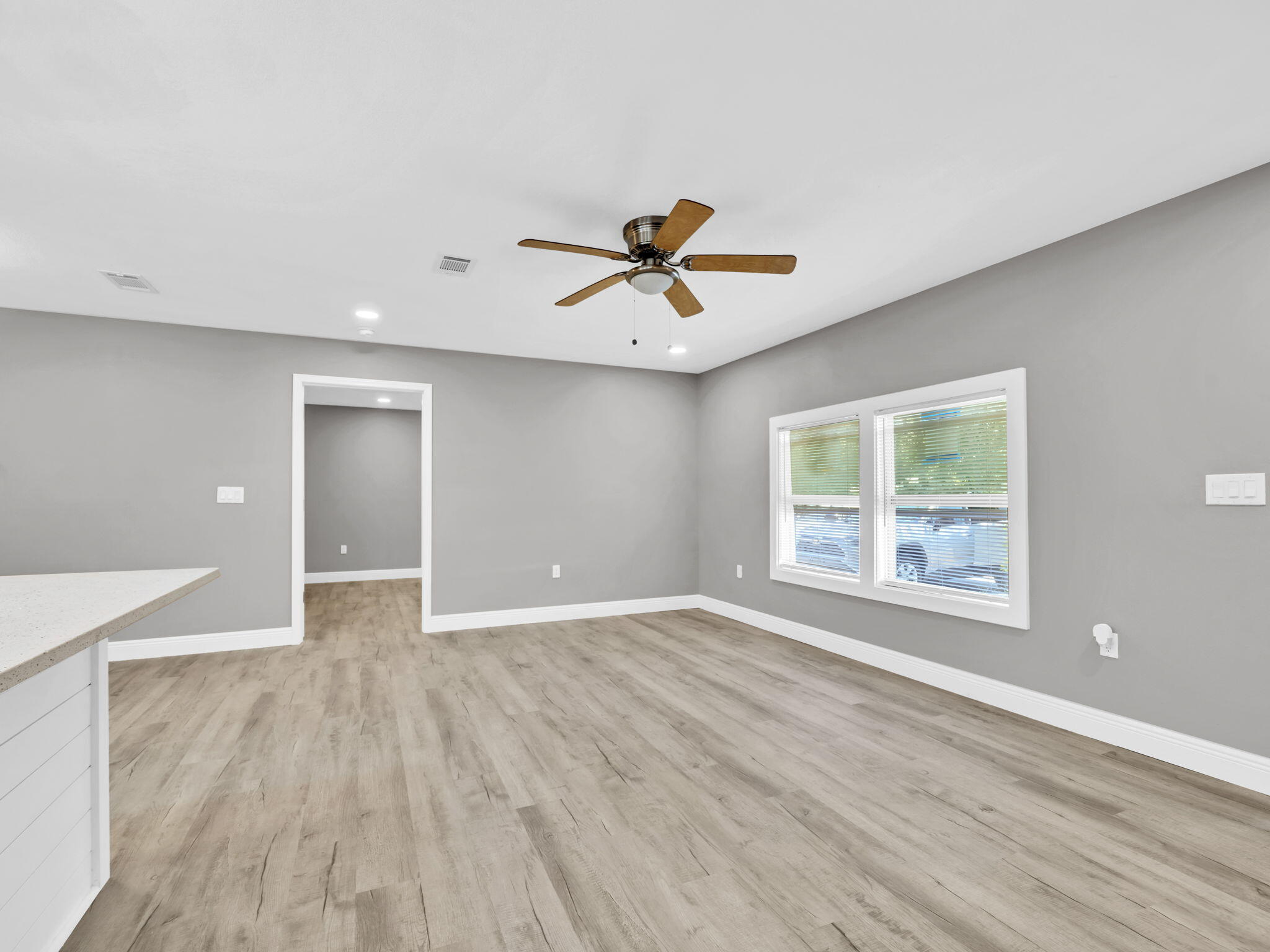 OAKLAND HEIGHTS - Residential