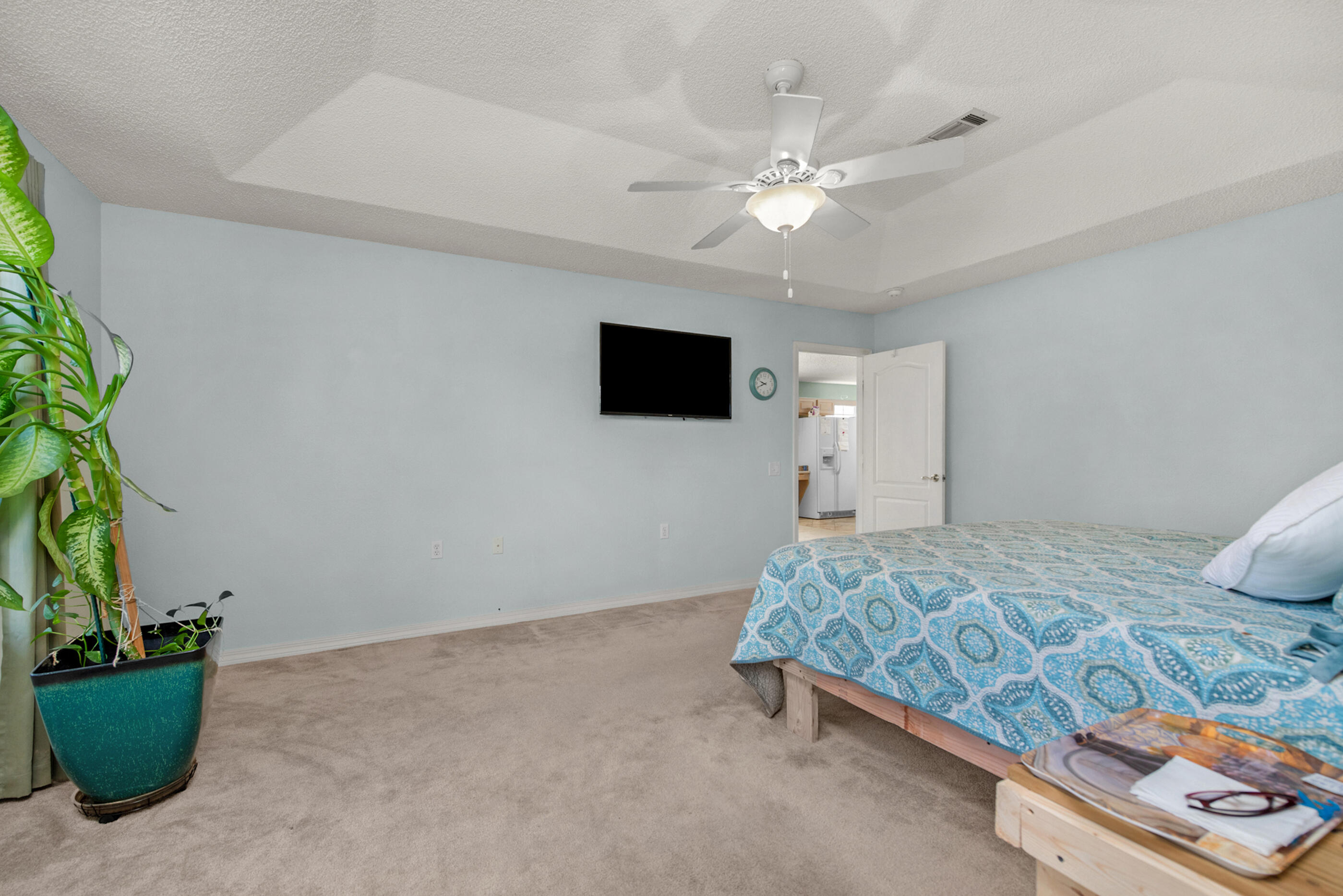 SHADOW LAKES - Residential