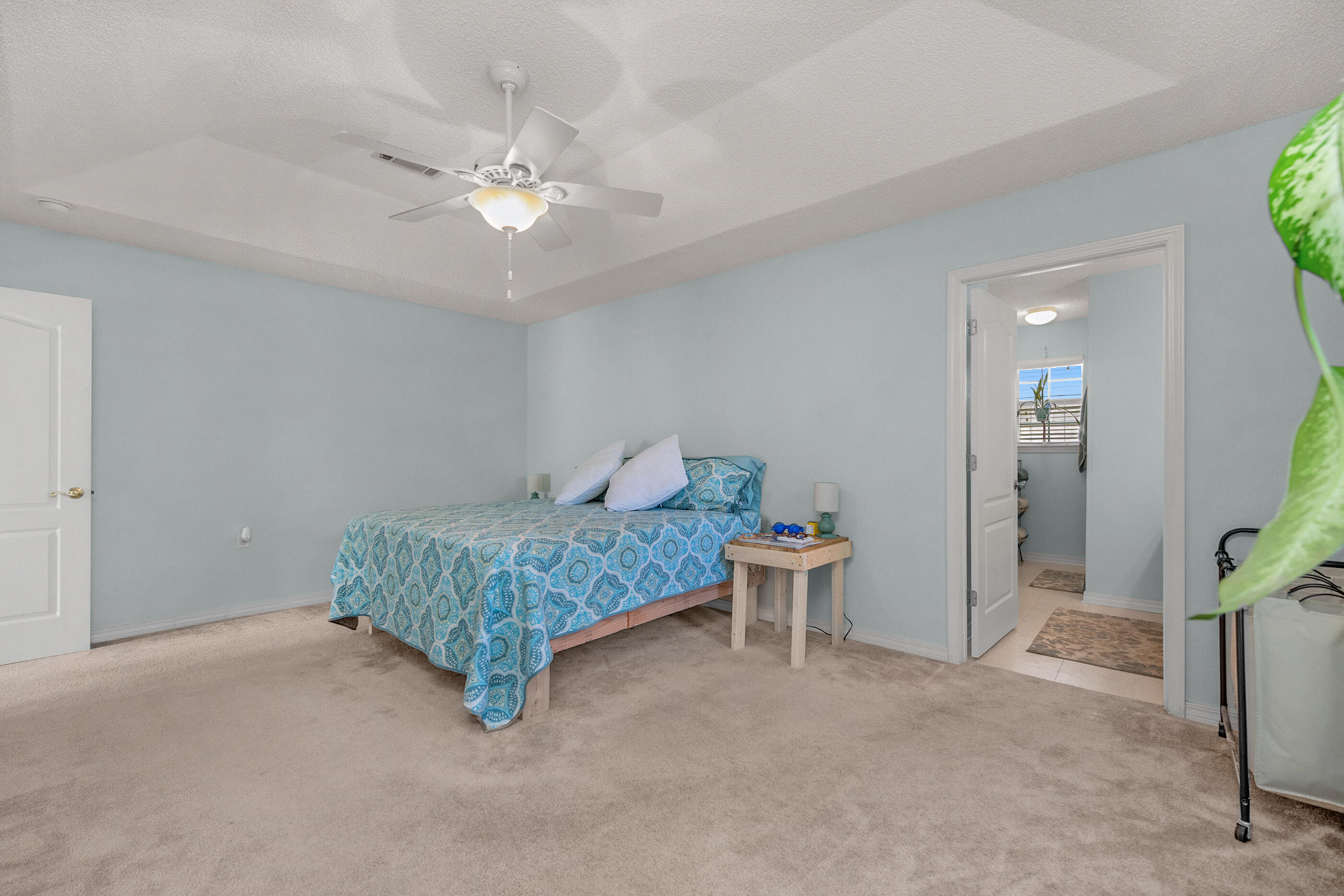 SHADOW LAKES - Residential